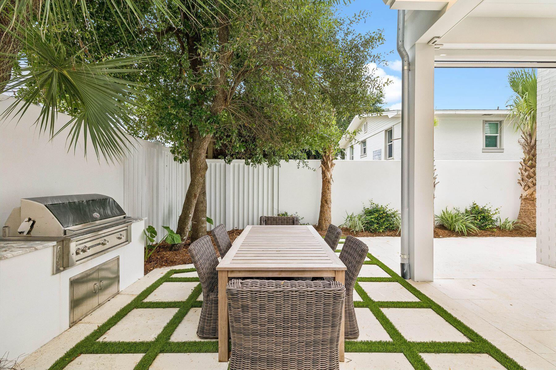 SEAGROVE 1ST ADDN - Residential