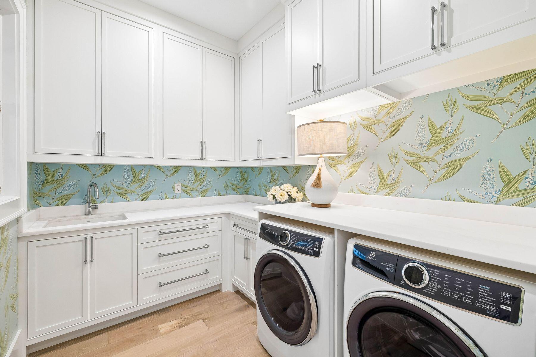 SEAGROVE 1ST ADDN - Residential