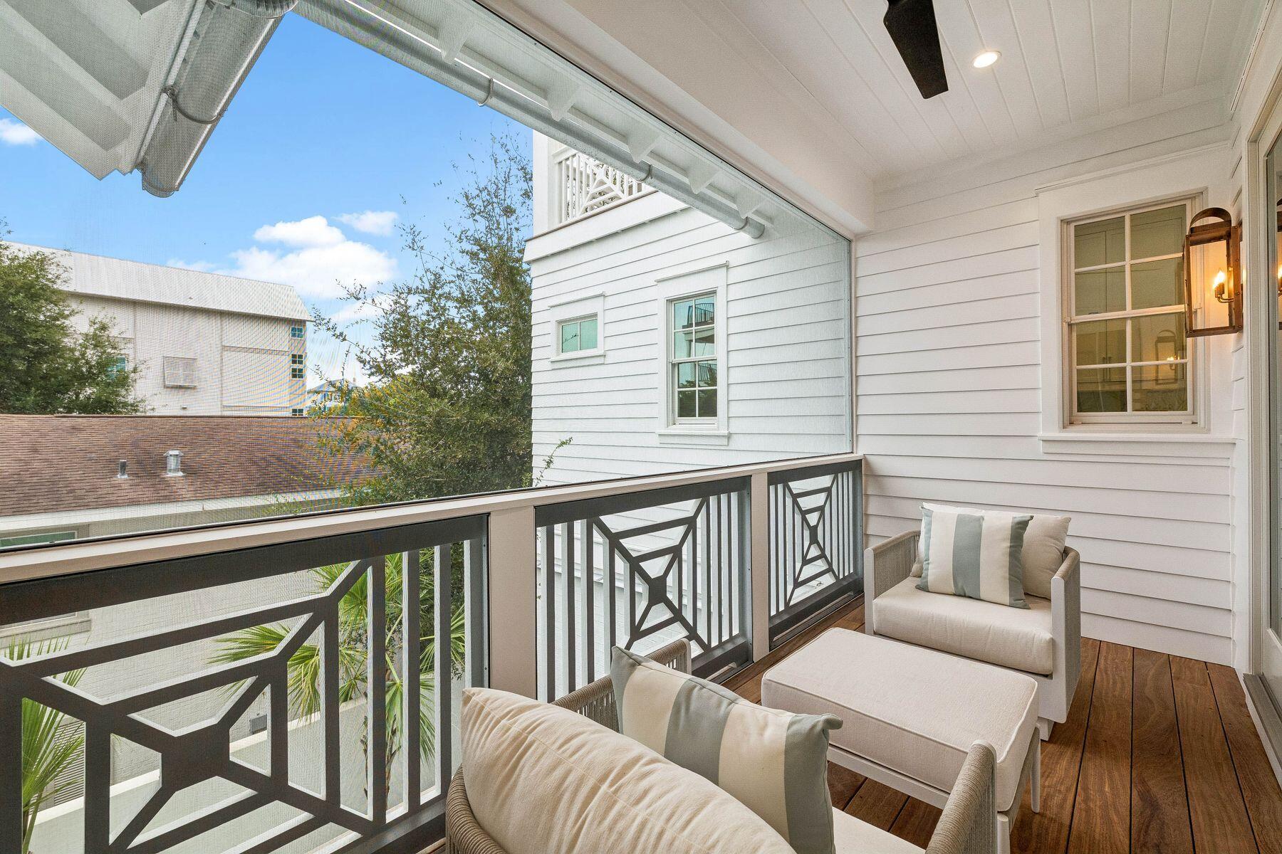 SEAGROVE 1ST ADDN - Residential