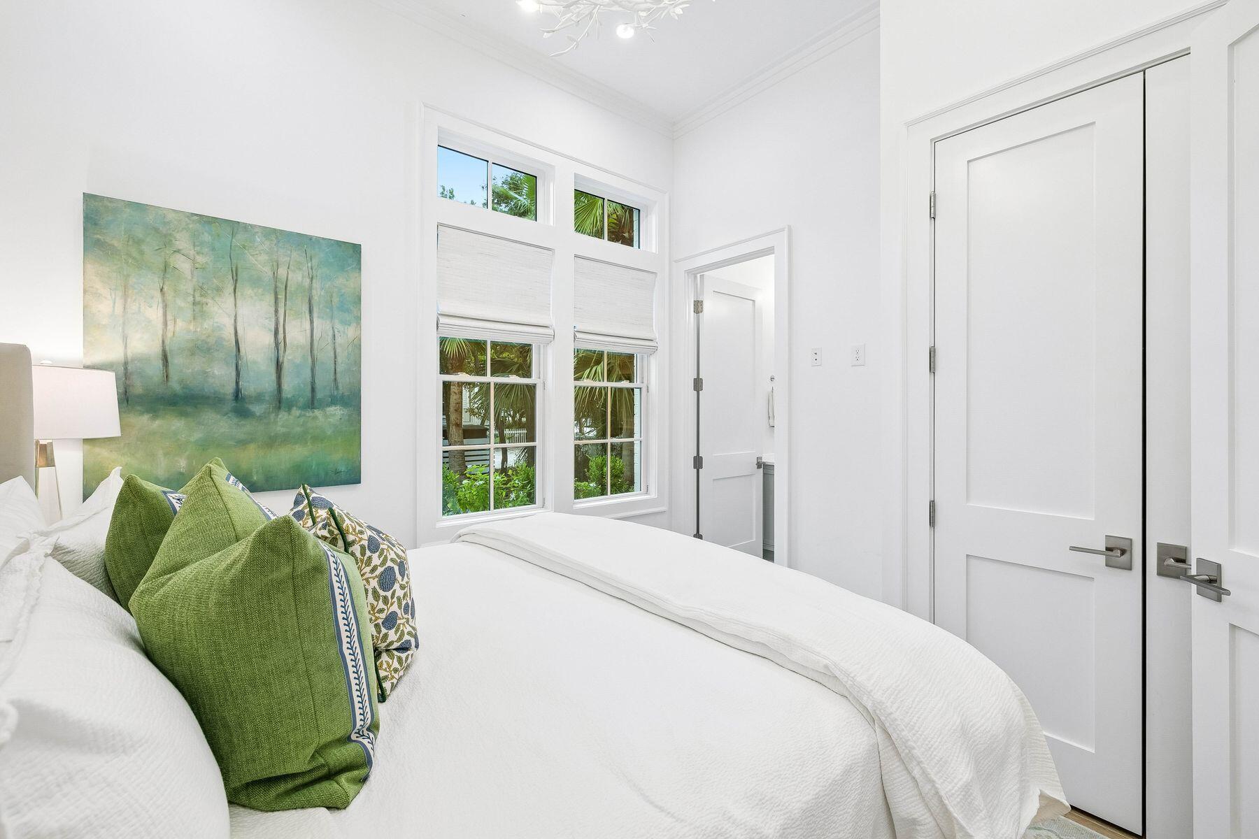 SEAGROVE 1ST ADDN - Residential