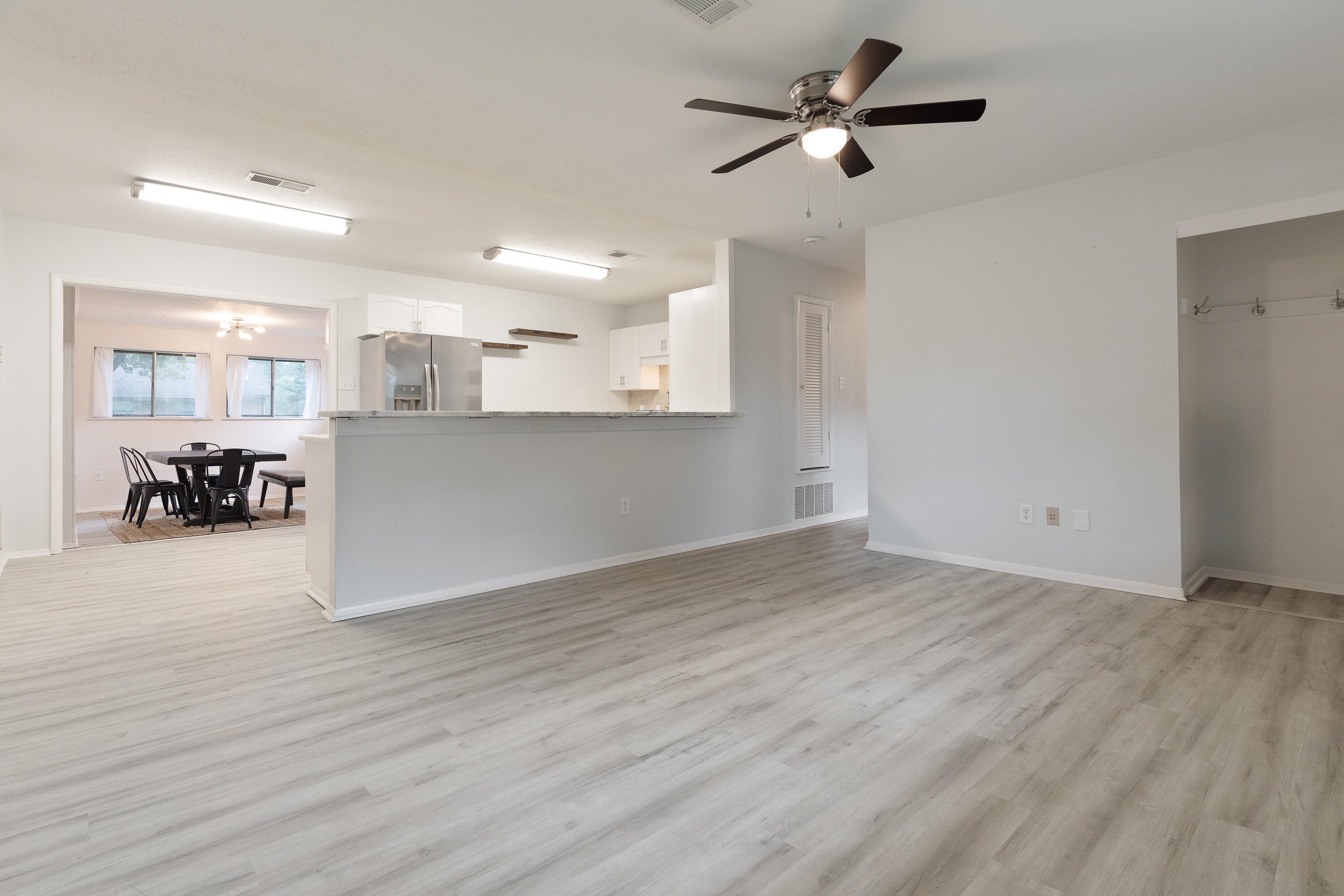 Niceville Dream.  This renovated home is located in the heart of Niceville has all the upgrades you've been looking for—new roof, HVAC, water heater, flooring, appliances, and fresh paint, all done in 2022! Need space? The huge bonus room is ready for movie nights, game days, or your dream home office. Plus, enjoy crystal-clear drinking water from the reverse osmosis system pumping soft water throughout. The master bedroom set in the back side of the home is radiating privacy while providing comforting natural lighting throughout. Stylish, spacious, and seriously move-in ready—this one's a must-see!