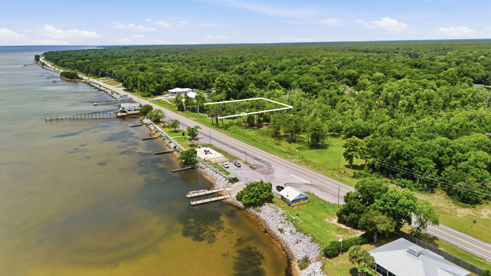 LOT 30 BLK D MULLET CREEK S/D PB 2-68A OR 3262-4107 OR 3353-3259 - Land