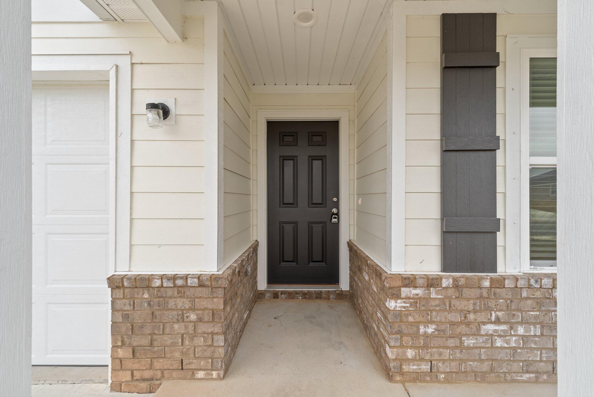 CROSS CREEK - Residential Lease