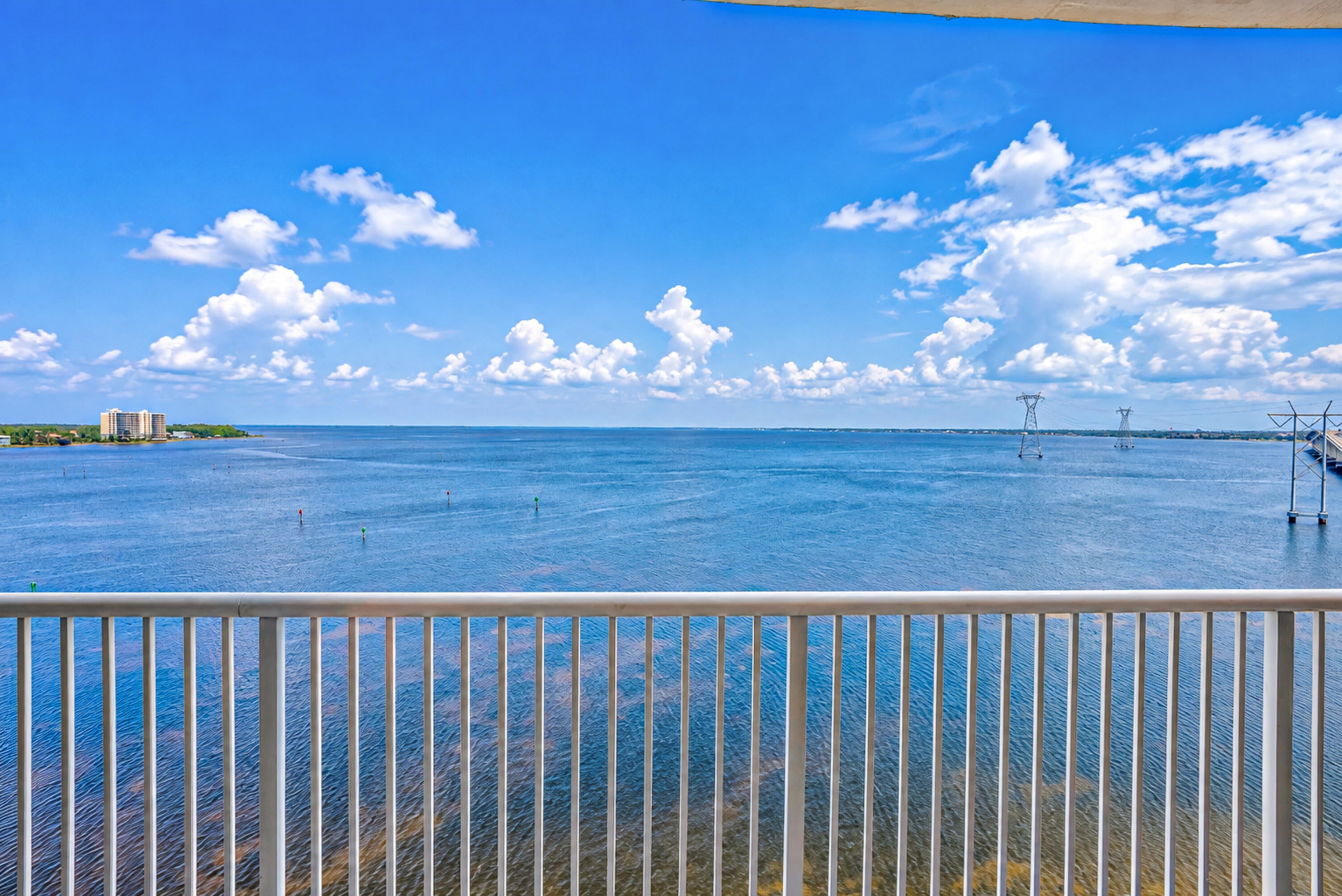 MARINA LANDING - Residential