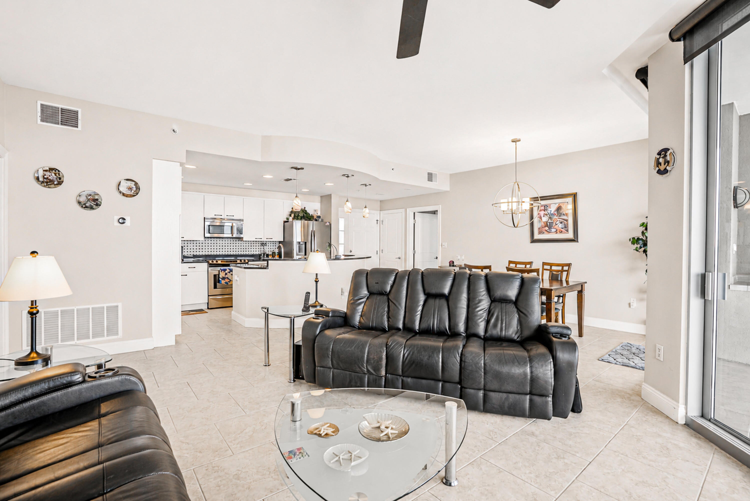 MARINA LANDING - Residential