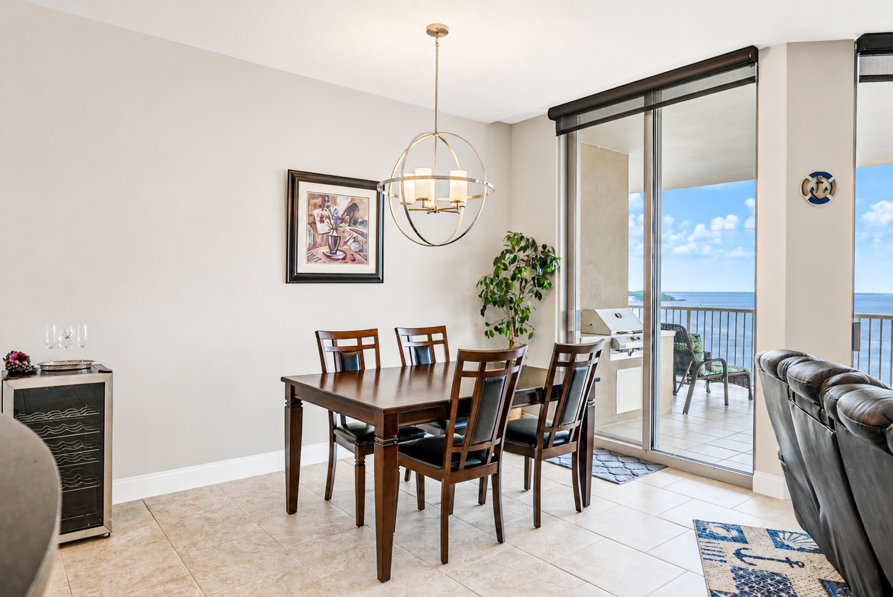 MARINA LANDING - Residential