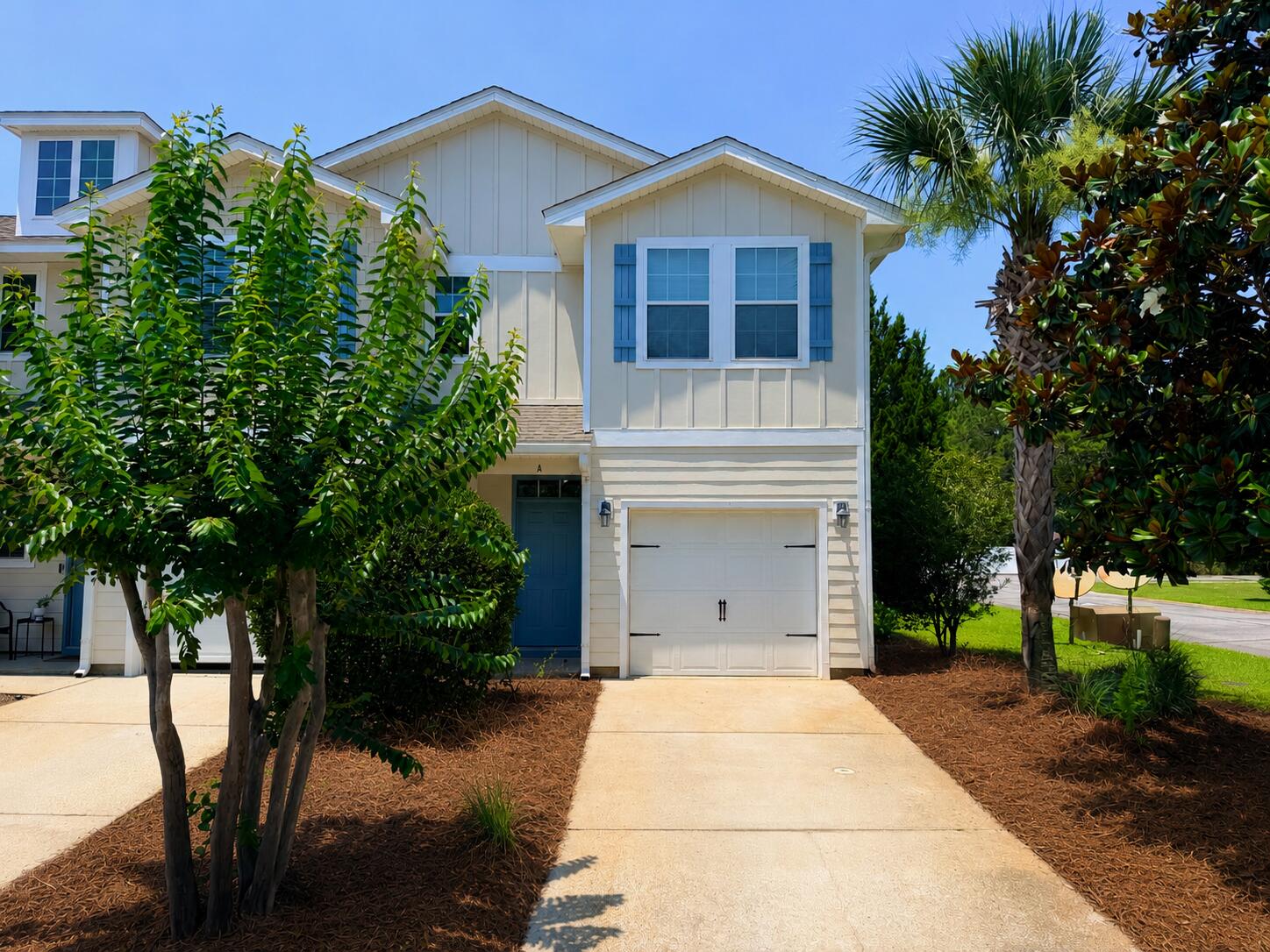 WATER OAKS T/H - Residential