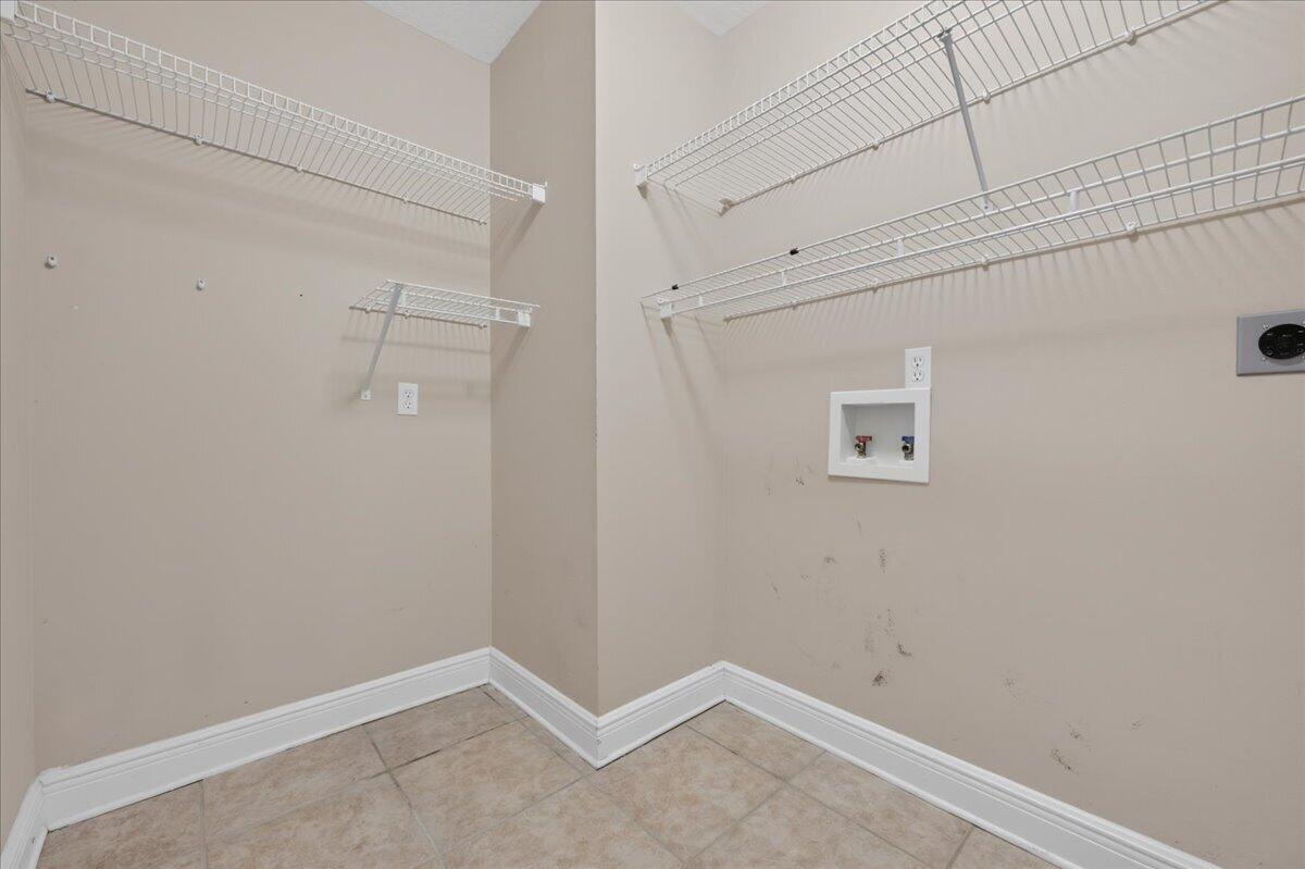 LONGWOOD PINES S/D - Residential