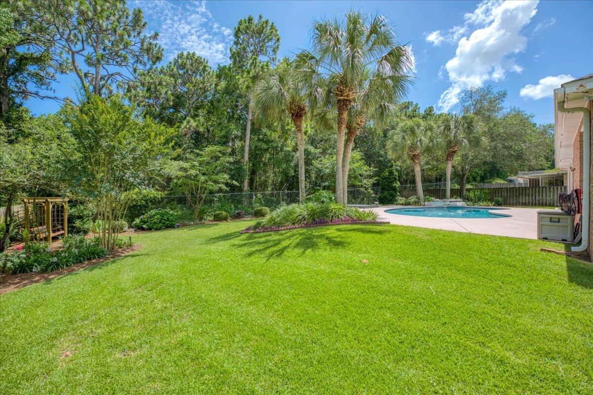 LONGWOOD PINES S/D - Residential