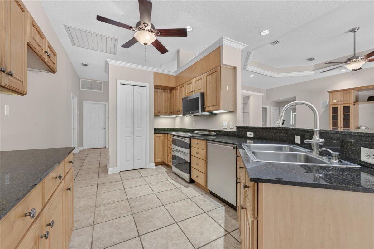 LONGWOOD PINES S/D - Residential