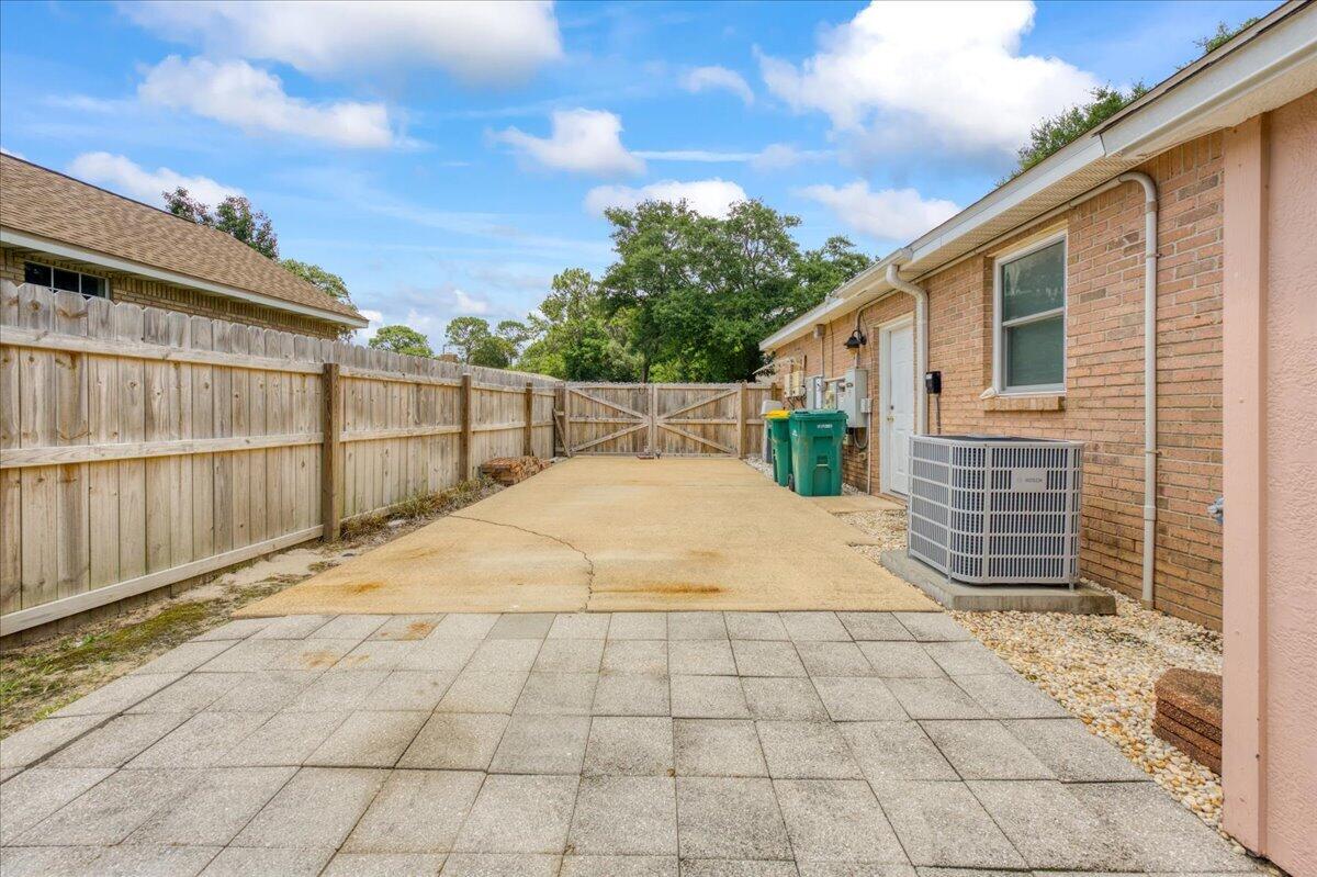 LONGWOOD PINES S/D - Residential