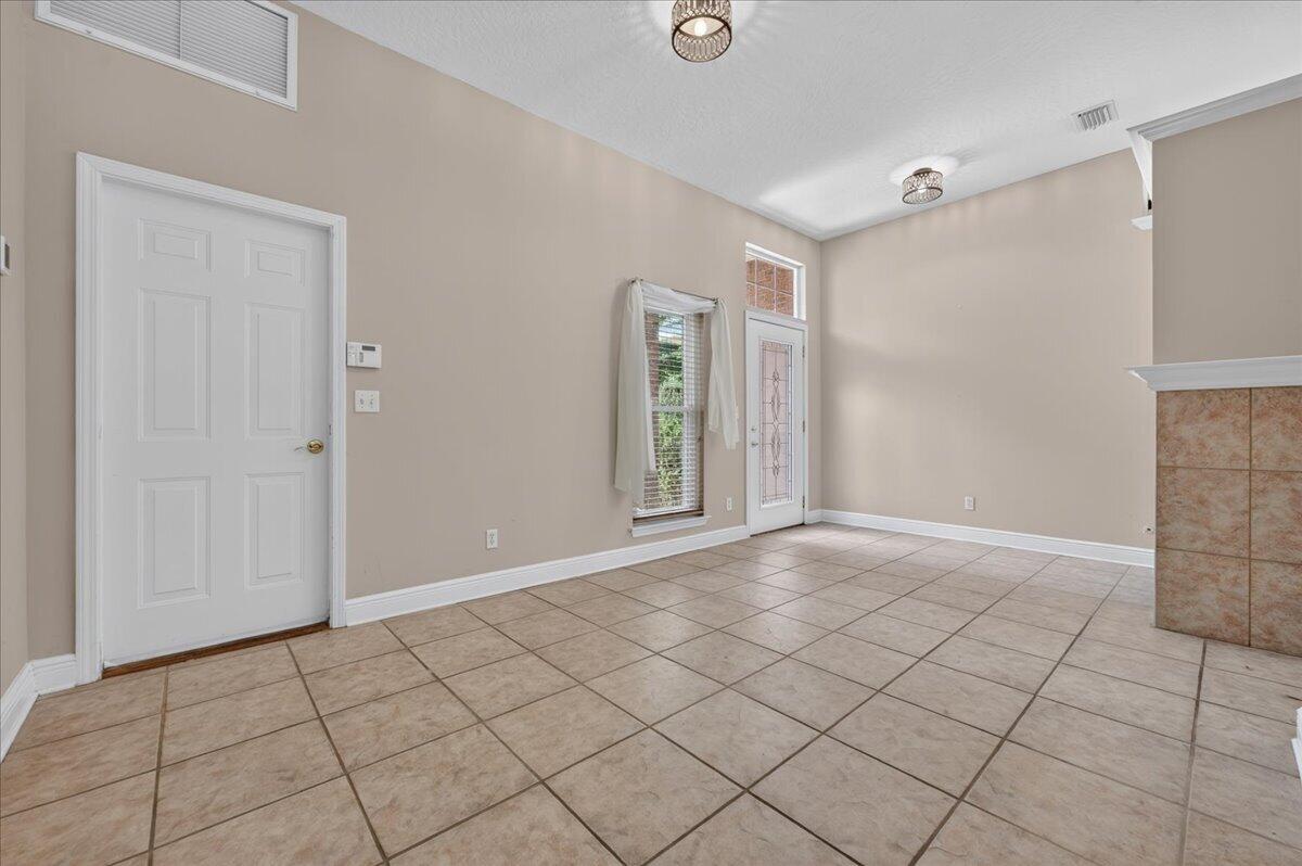 LONGWOOD PINES S/D - Residential