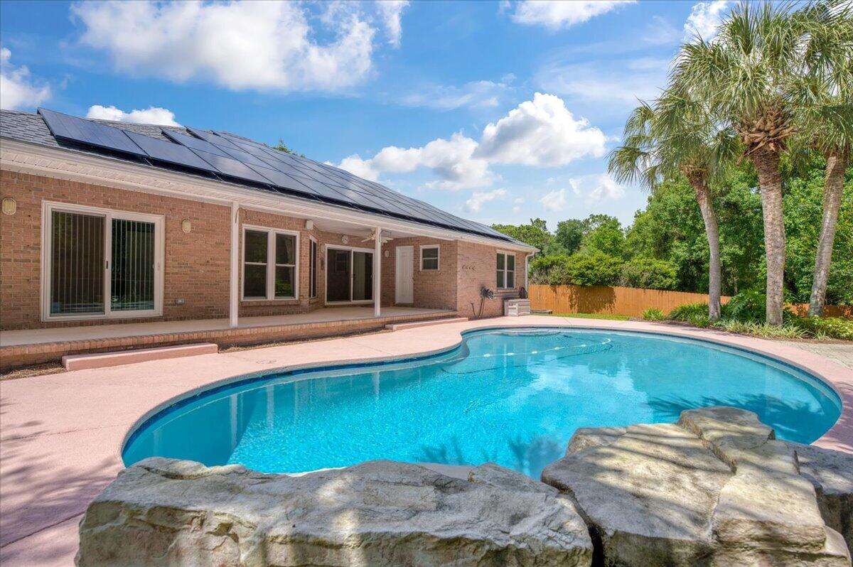 LONGWOOD PINES S/D - Residential