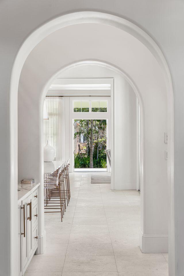 CHURCHILL OAKS - Residential