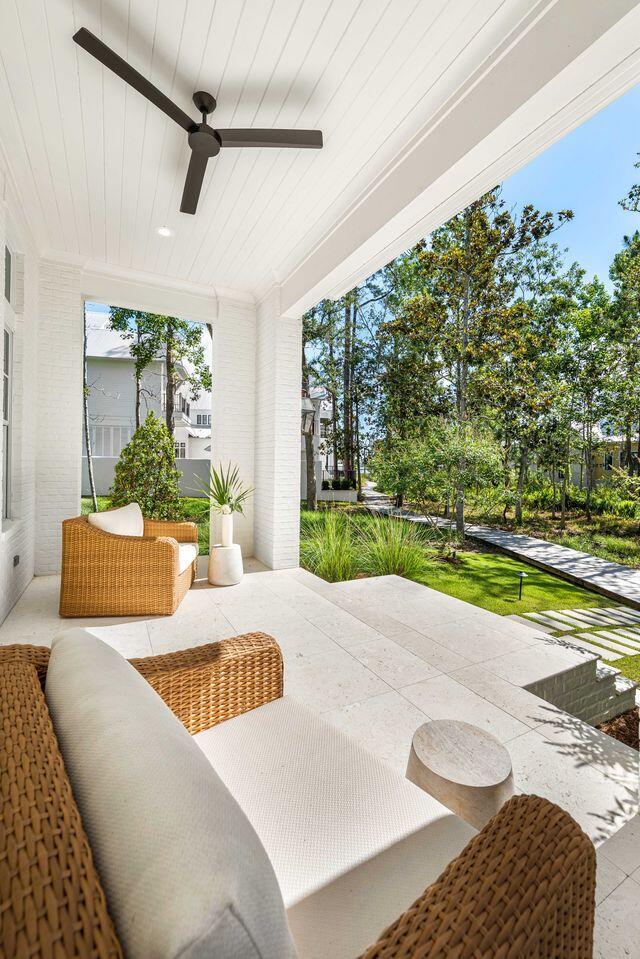 CHURCHILL OAKS - Residential