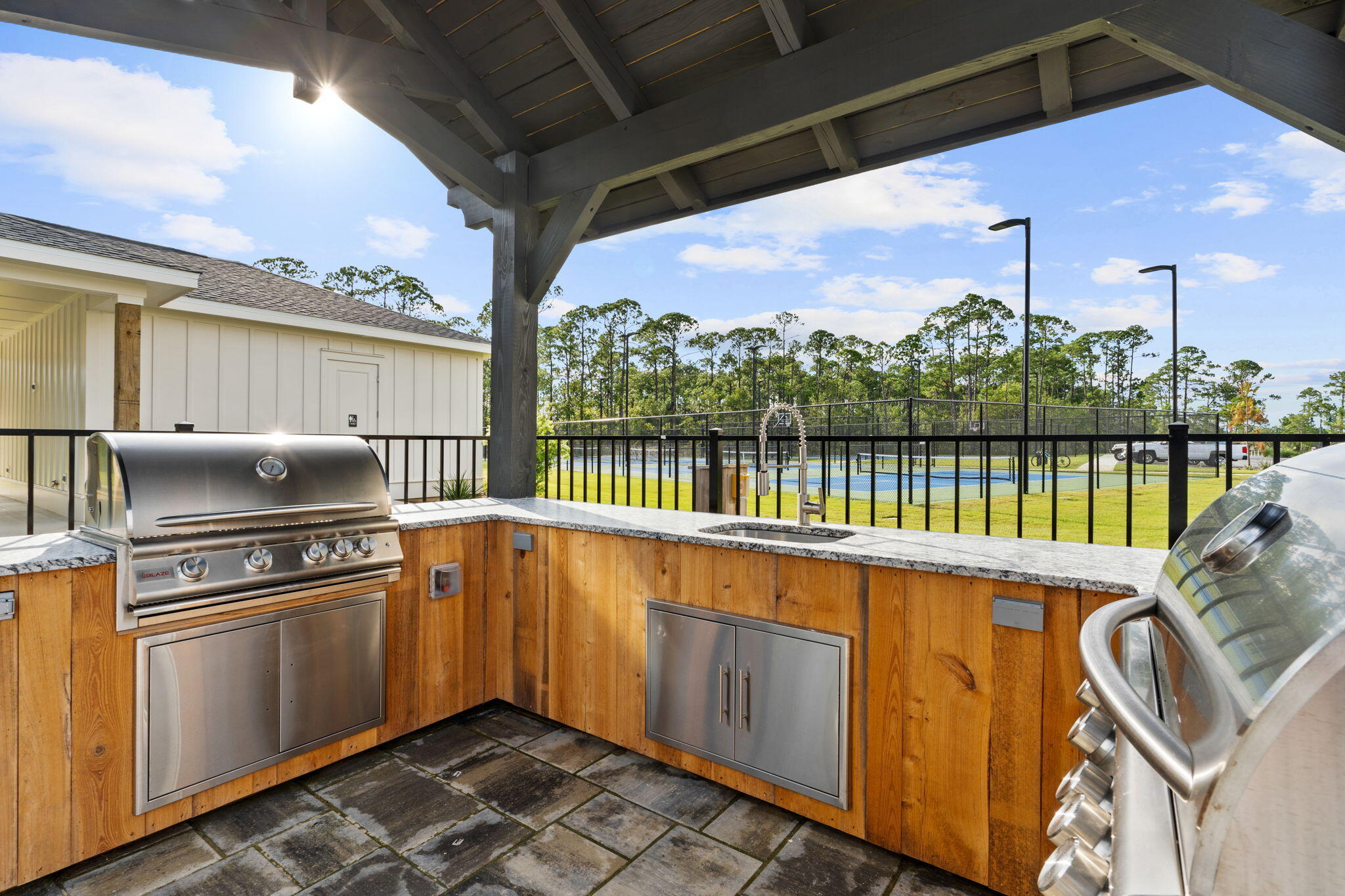 HAMMOCK BAY - Residential
