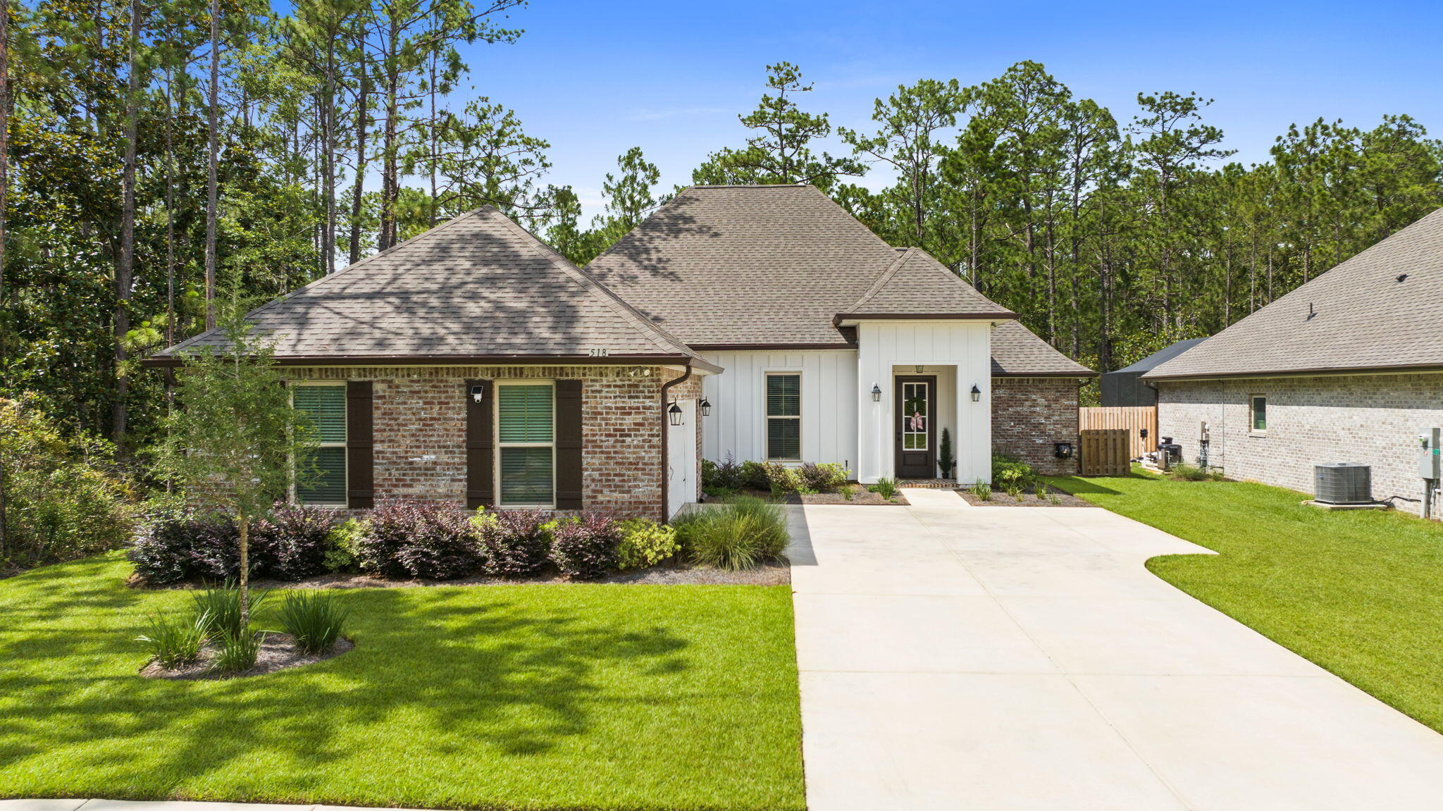 HAMMOCK BAY - Residential