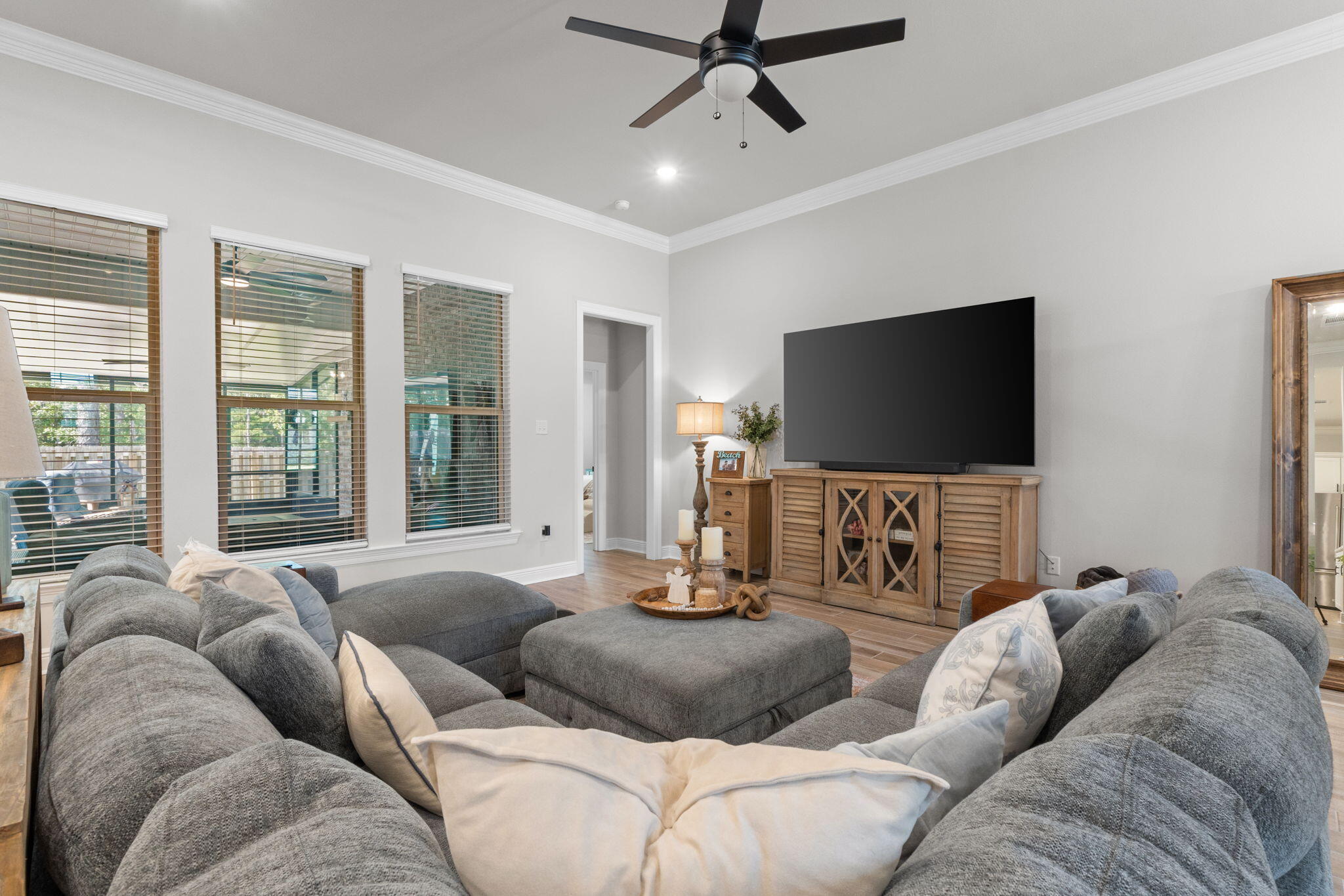 HAMMOCK BAY - Residential
