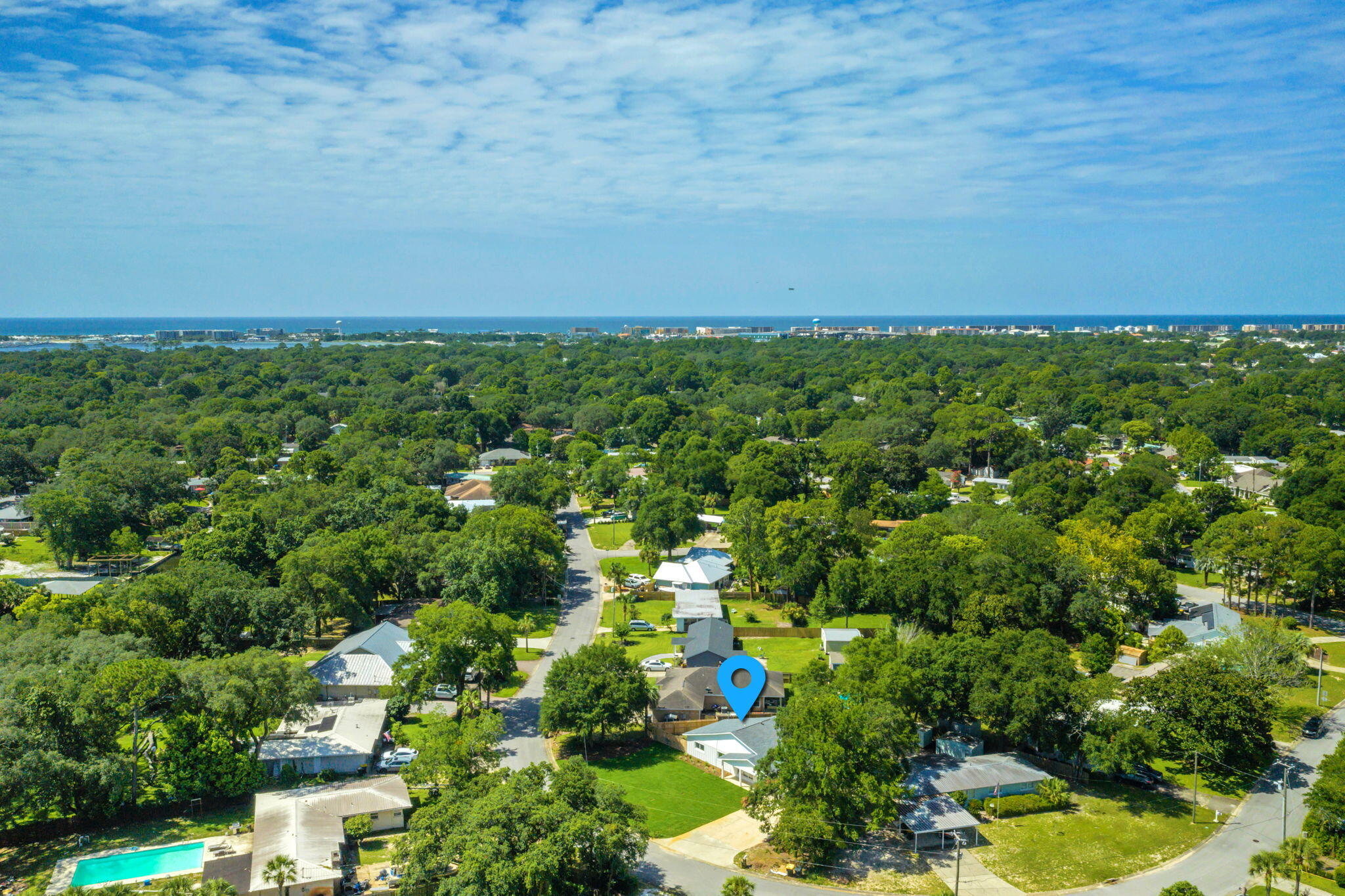 ELLIOTTS POINT 8TH ADDN - Residential