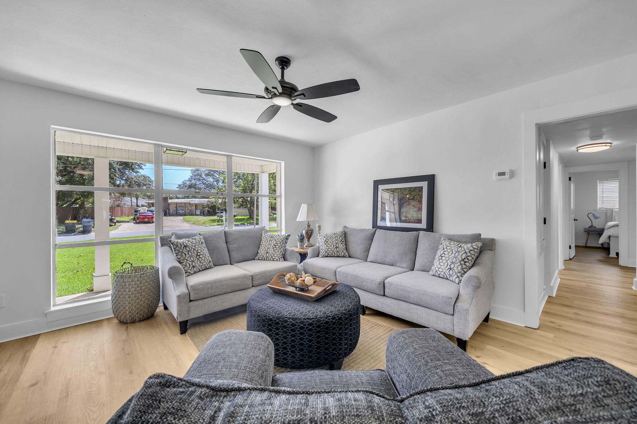 ELLIOTTS POINT 8TH ADDN - Residential