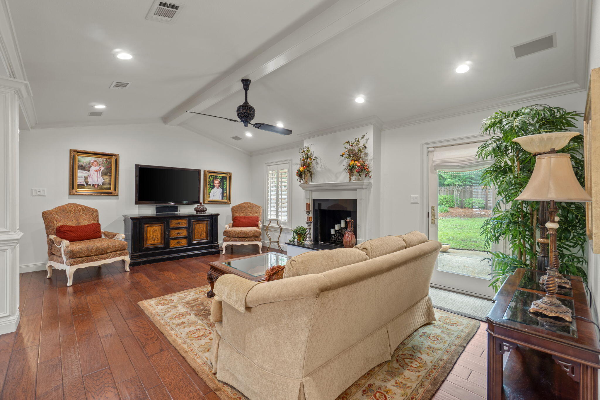 LIVE OAK SHORES - Residential