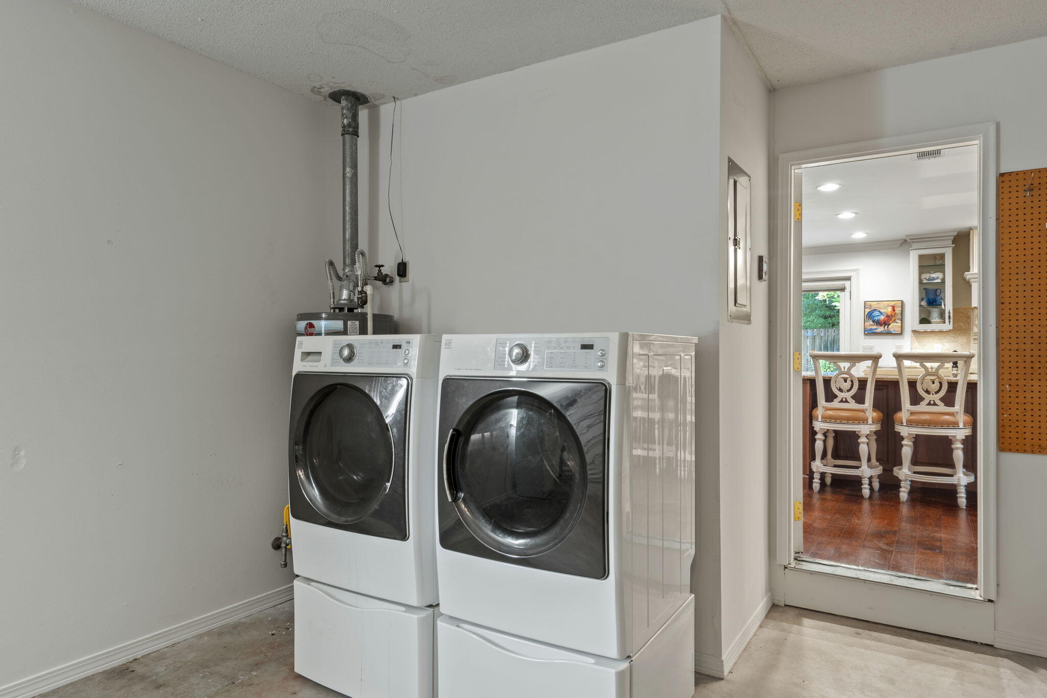 LIVE OAK SHORES - Residential