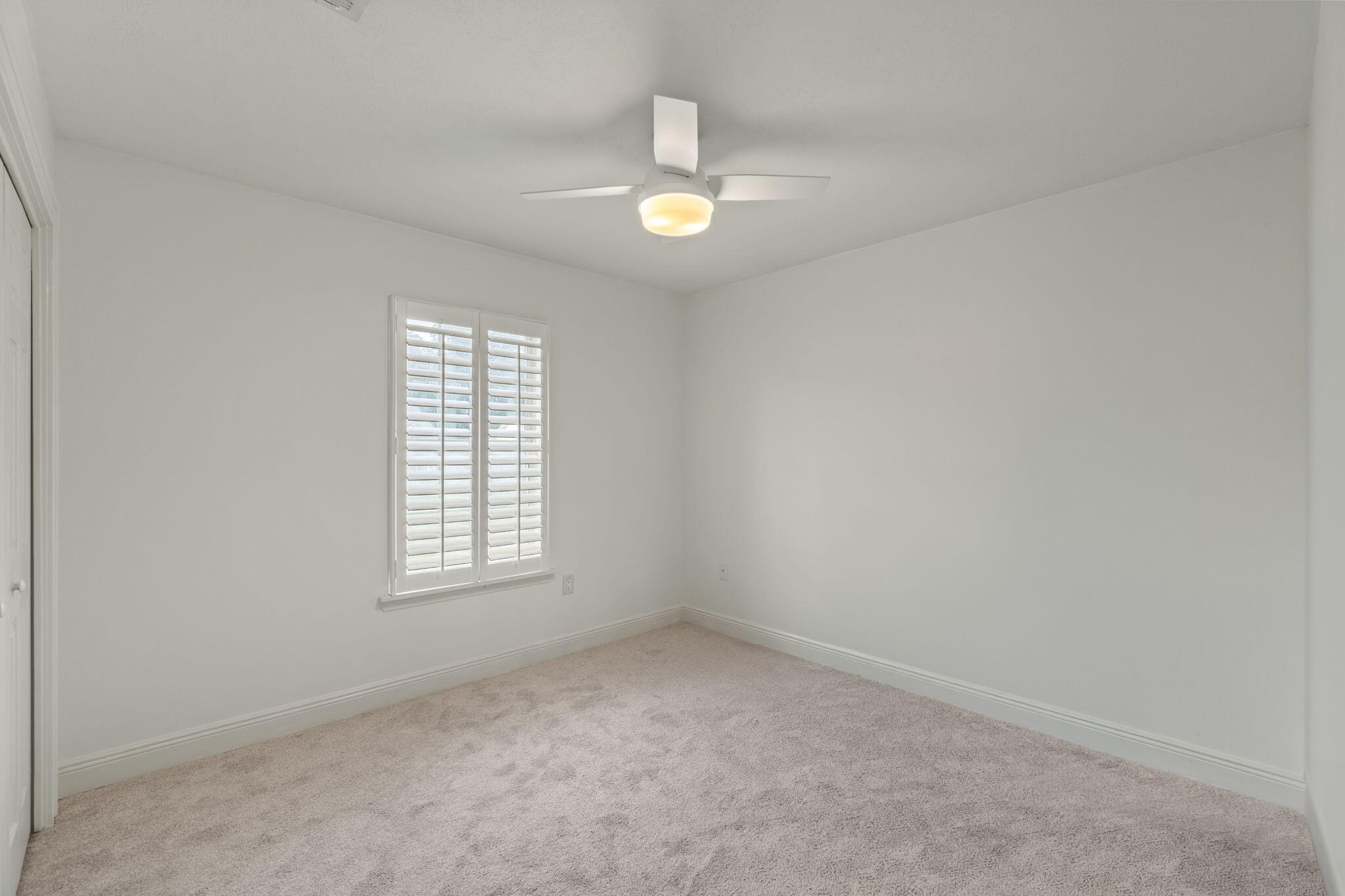 LIVE OAK SHORES - Residential