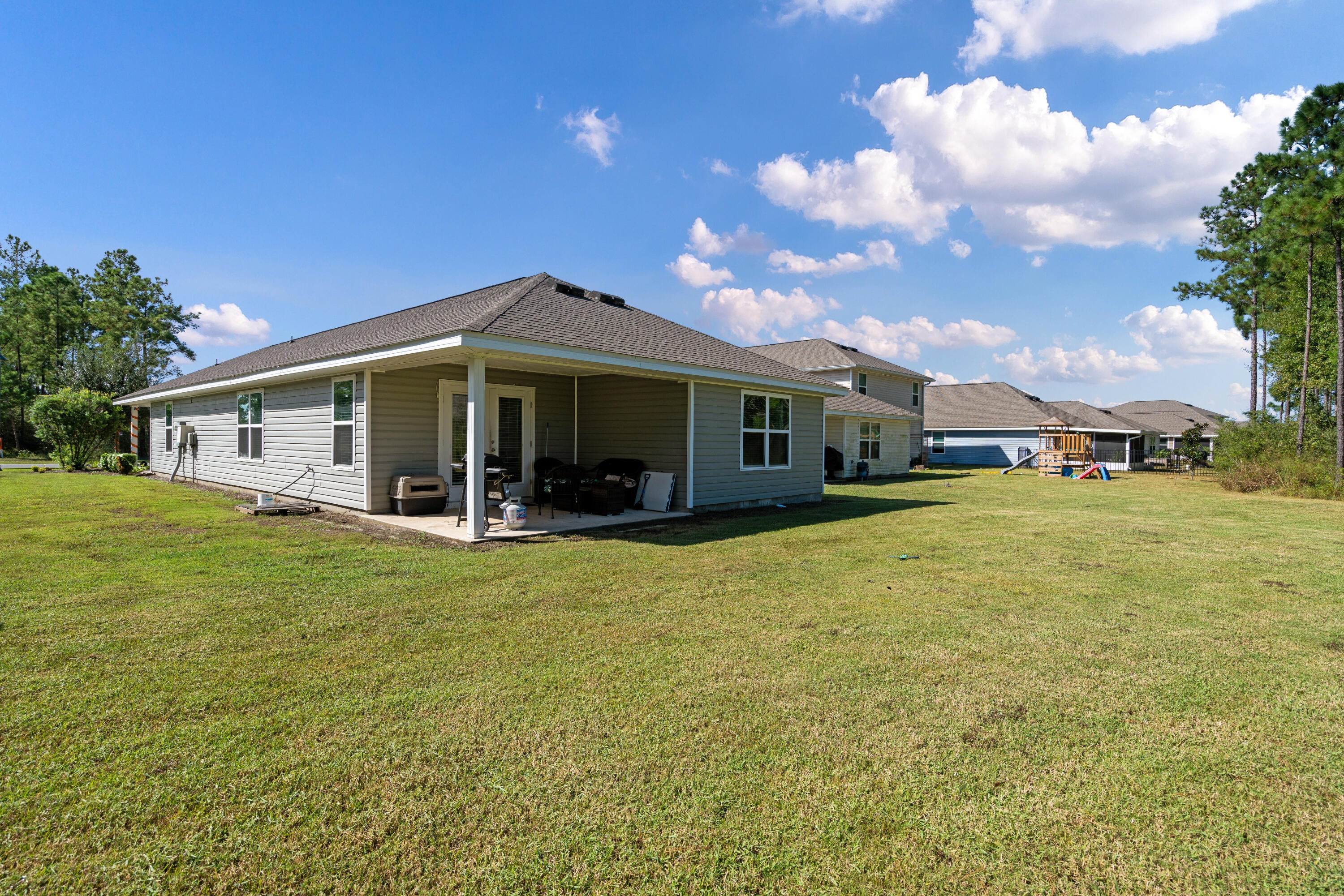 HAMMOCK BAY - Residential