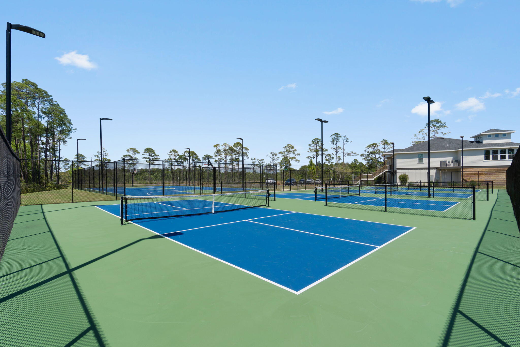 HAMMOCK BAY - Residential