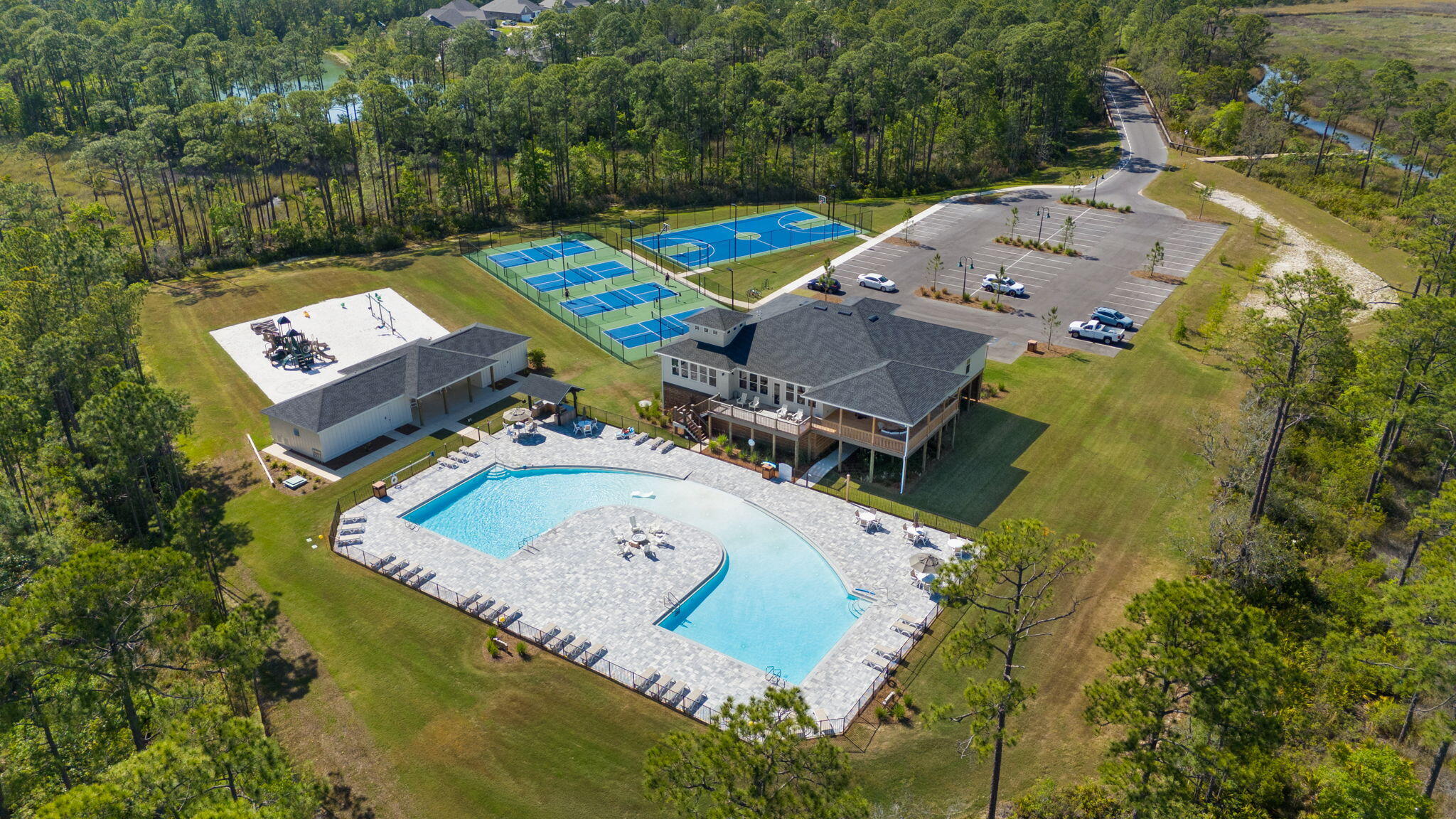 HAMMOCK BAY - Residential