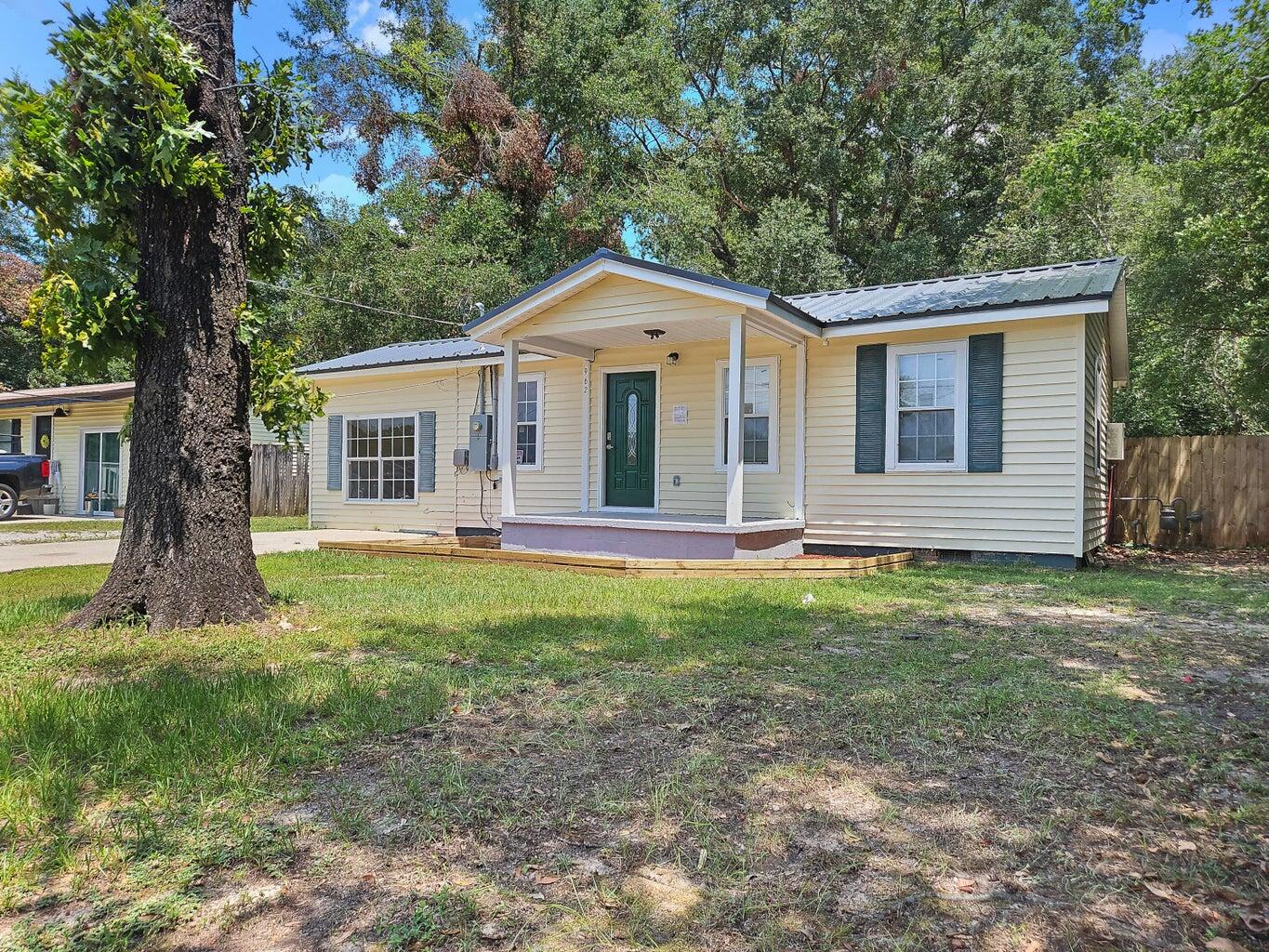 Updated 3-bedroom, 2-bath home in North Crestview featuring a brand-new roof and a spacious backyard.

The kitchen offers updated cabinets and countertops, designer tile backsplash, stainless steel farmhouse sink, and plenty of space for everyday use. The dining area opens to the main living space, while the spacious primary suite includes a private bathroom and walk-in closet.

A large backyard provides plenty of outdoor space, plus an AS-IS cargo container for additional storage. AS-IS washer and dryer included.

Convenient North Crestview location. Schedule your showing today!

NO smoking. 600 minimum FICO credit score required in addition to meeting rental criteria. Pets allowed upon approval with a non-refundable pet fee and with a Petscreening.com report.
