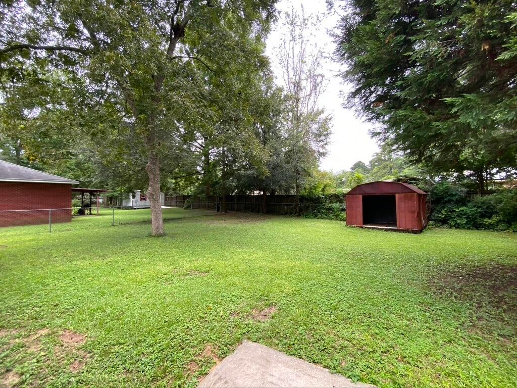 ADAMS POWELL - Residential Lease