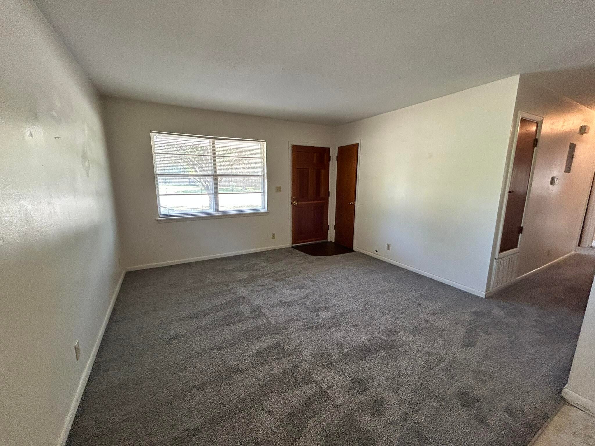 ADAMS POWELL - Residential Lease