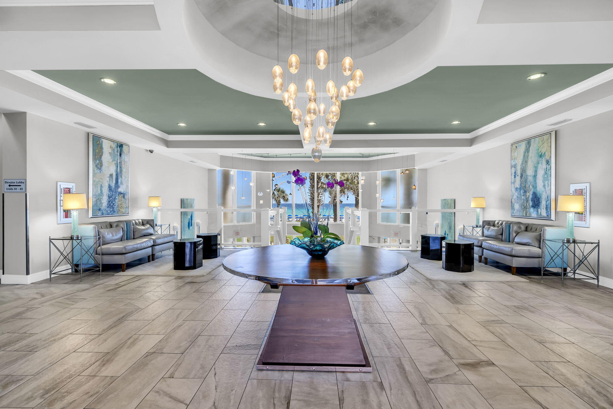 SILVER BEACH TOWERS - Residential