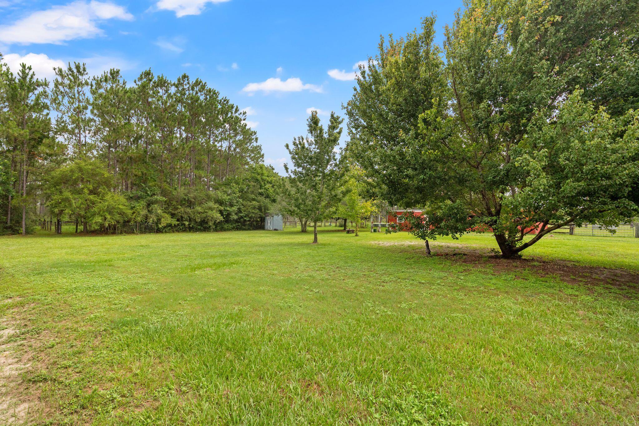 STEEL FIELD RD - Residential