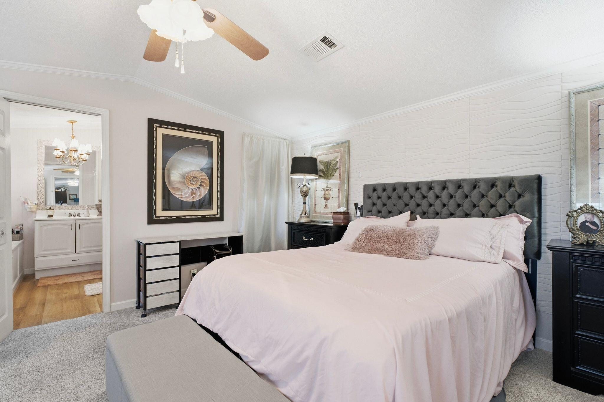NORTH LAGOON OAKS - Residential