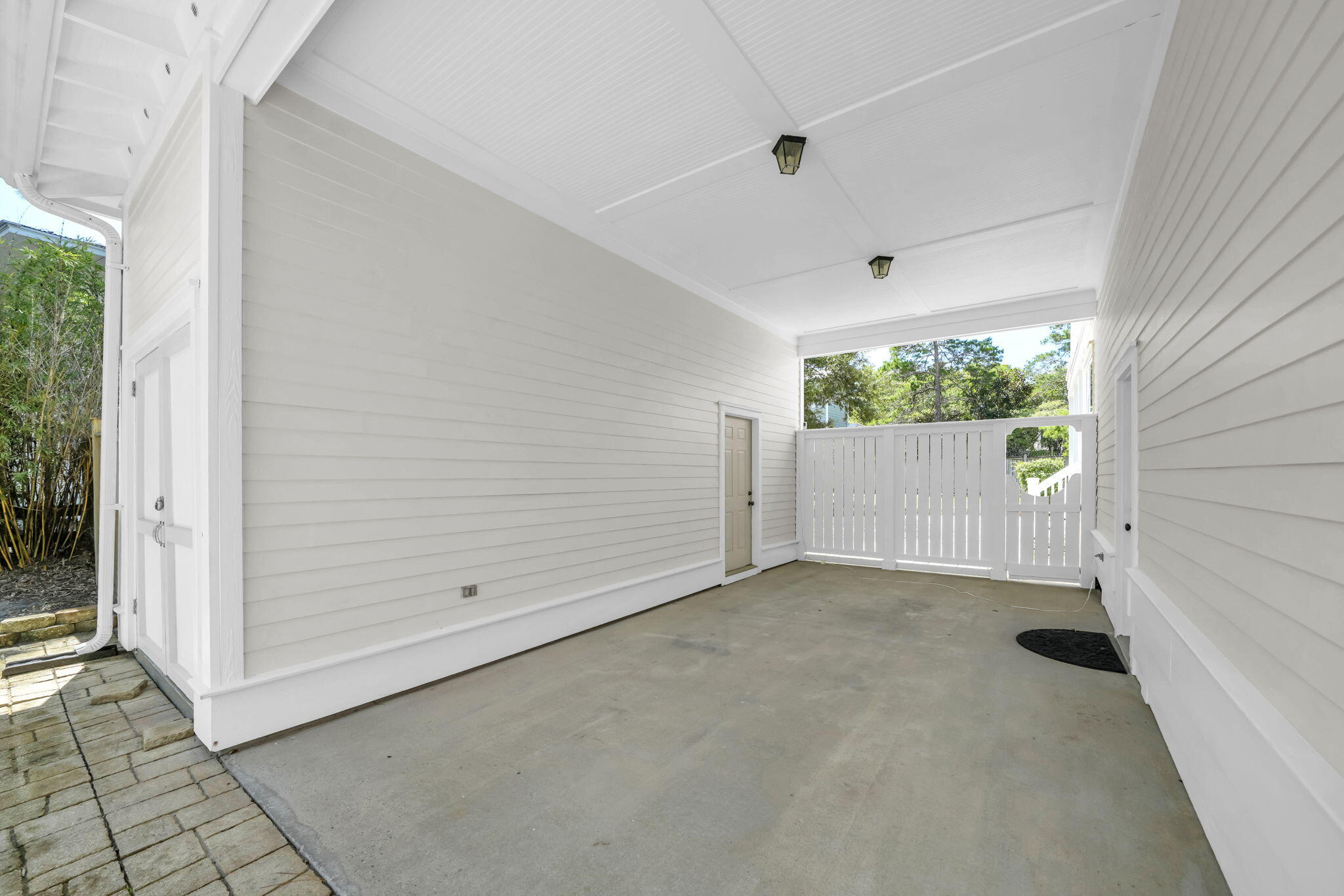 SEAGROVE 5TH ADDN - Residential