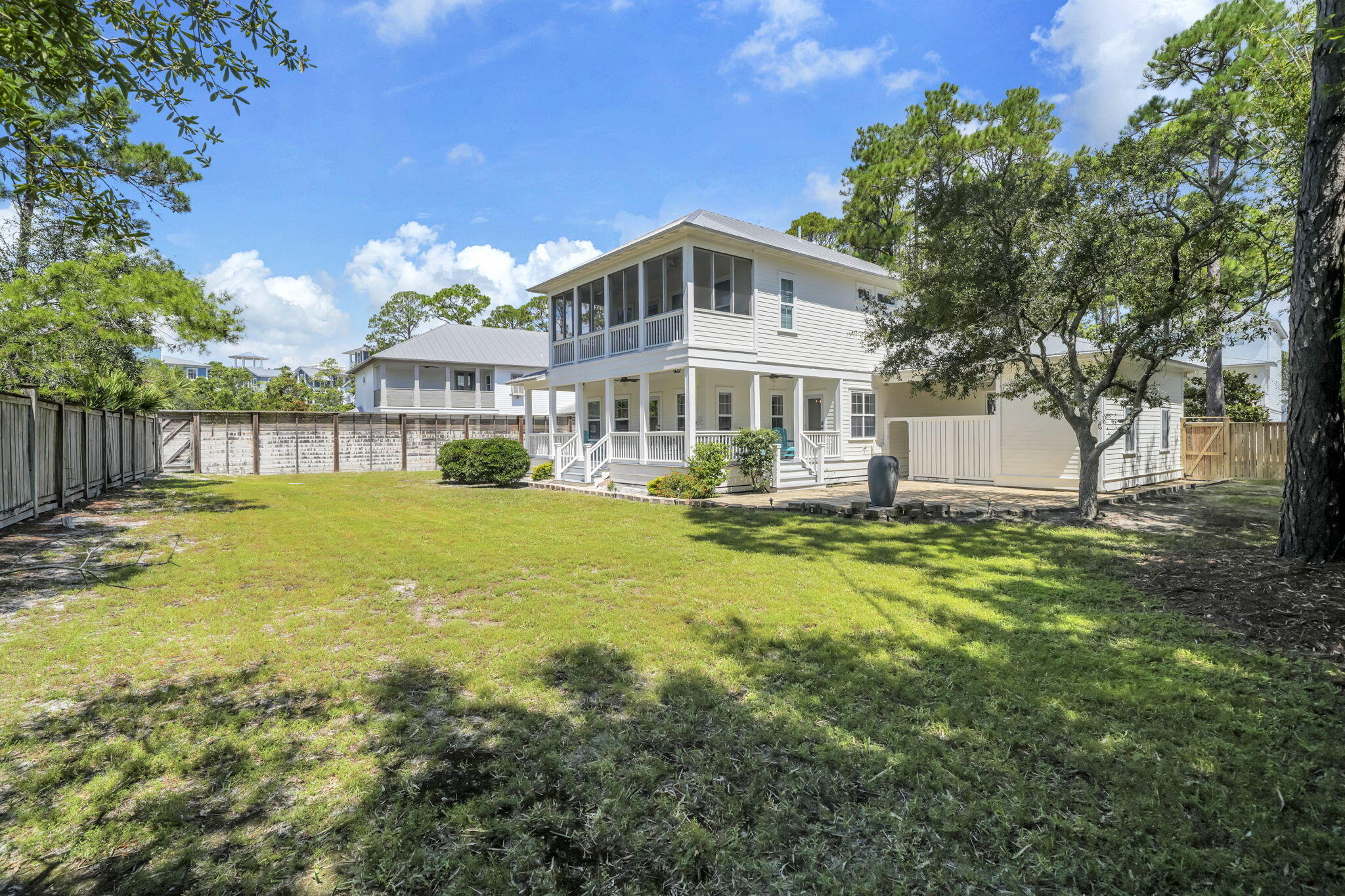 SEAGROVE 5TH ADDN - Residential