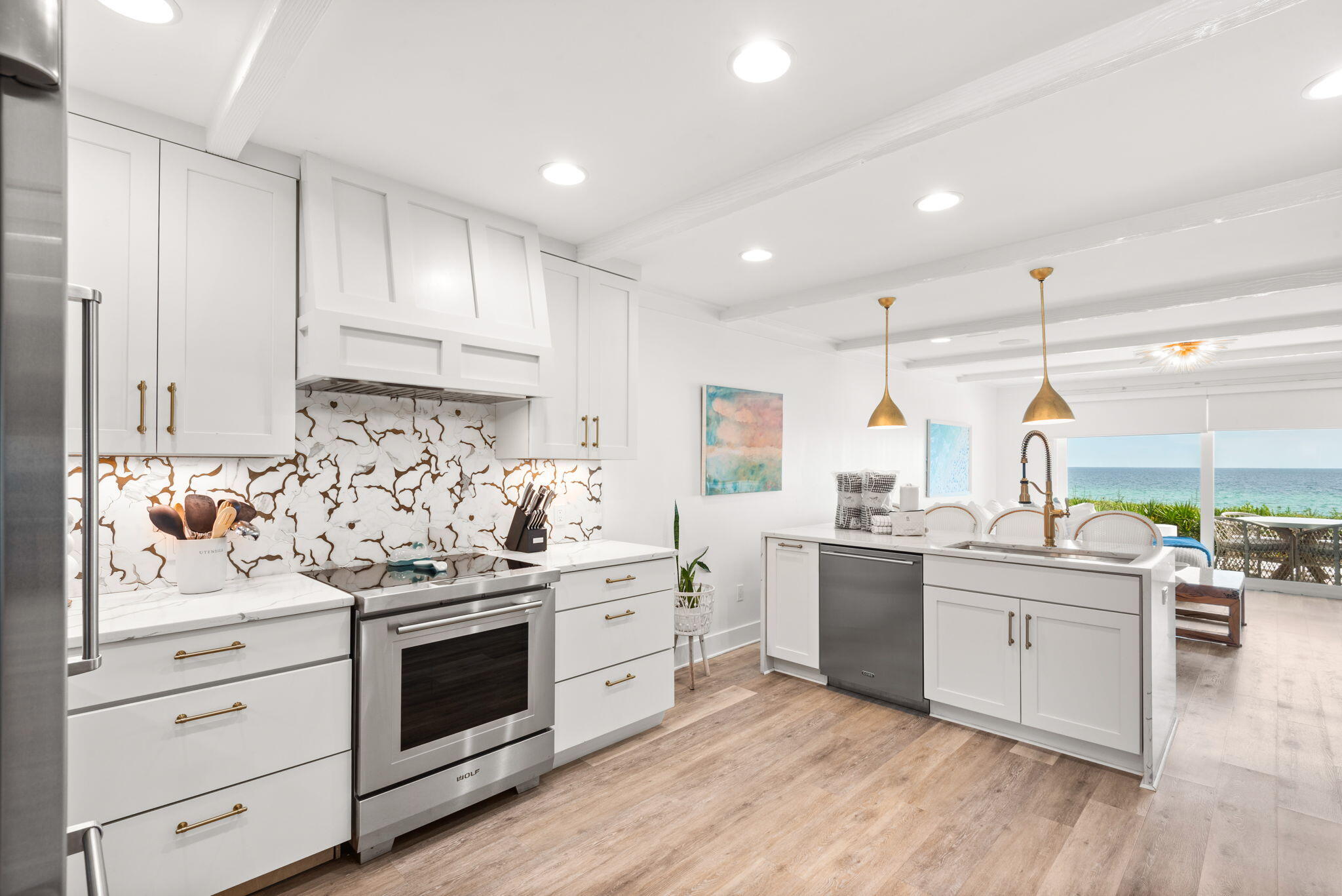 BOOTH BAY T/H - Residential