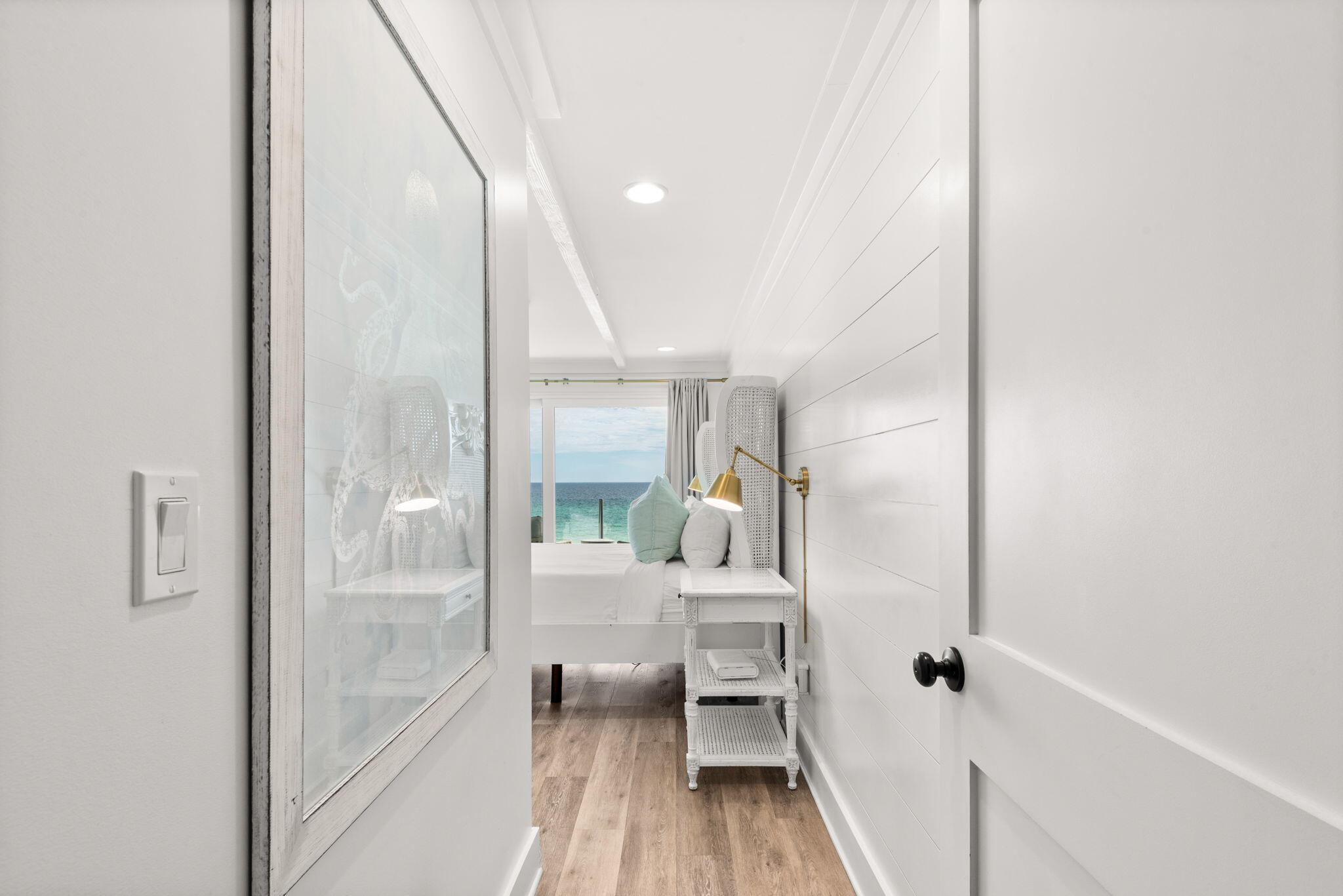 BOOTH BAY T/H - Residential