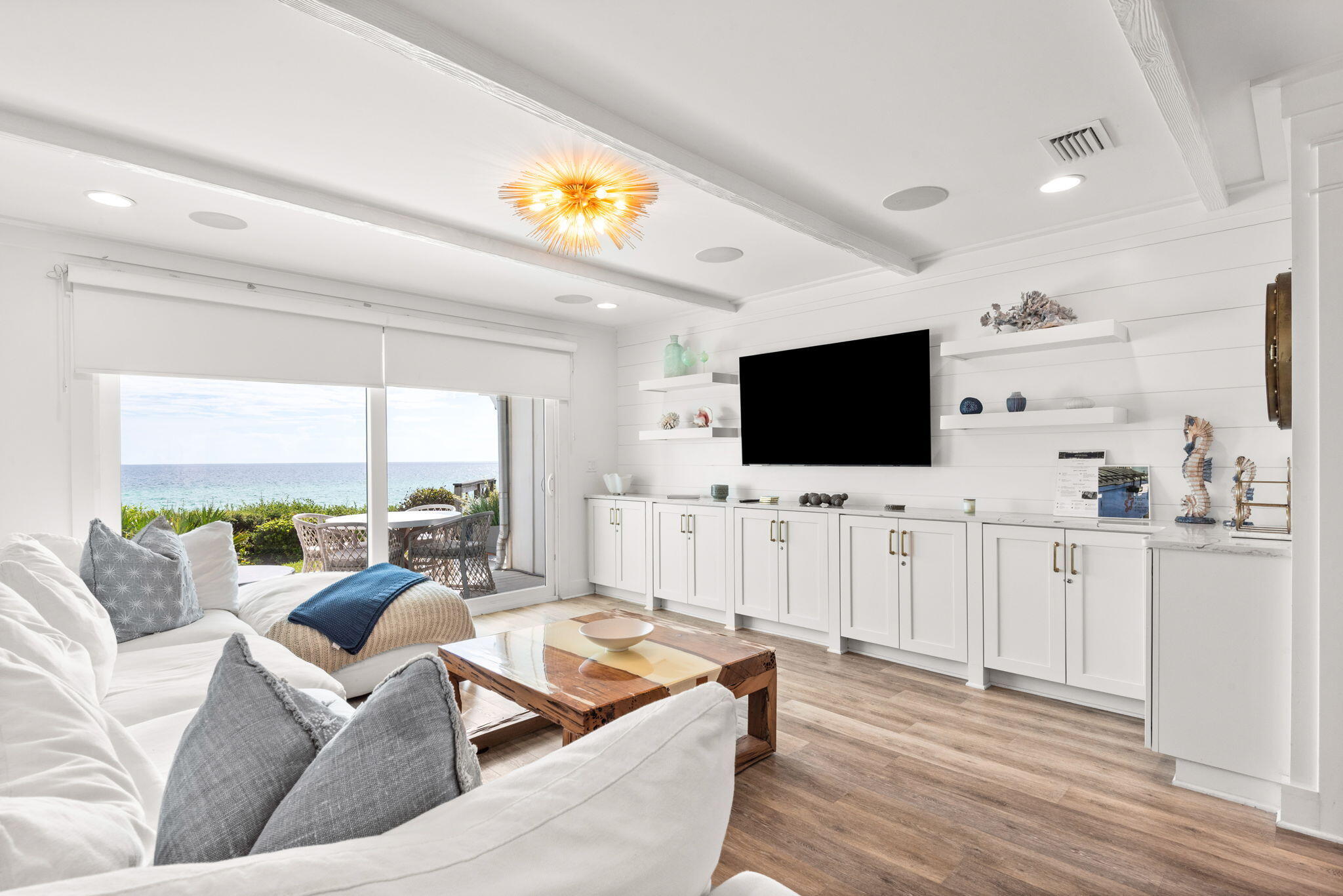 BOOTH BAY T/H - Residential