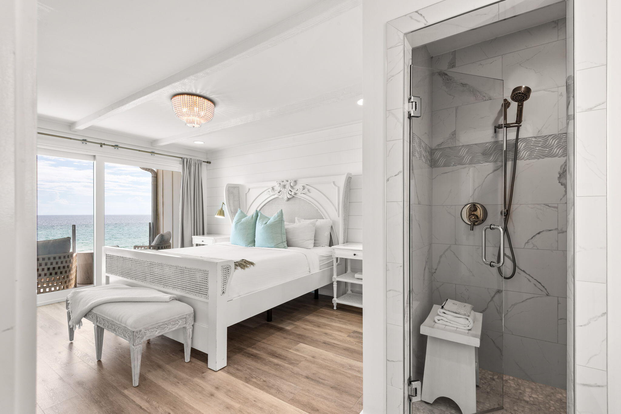 BOOTH BAY T/H - Residential