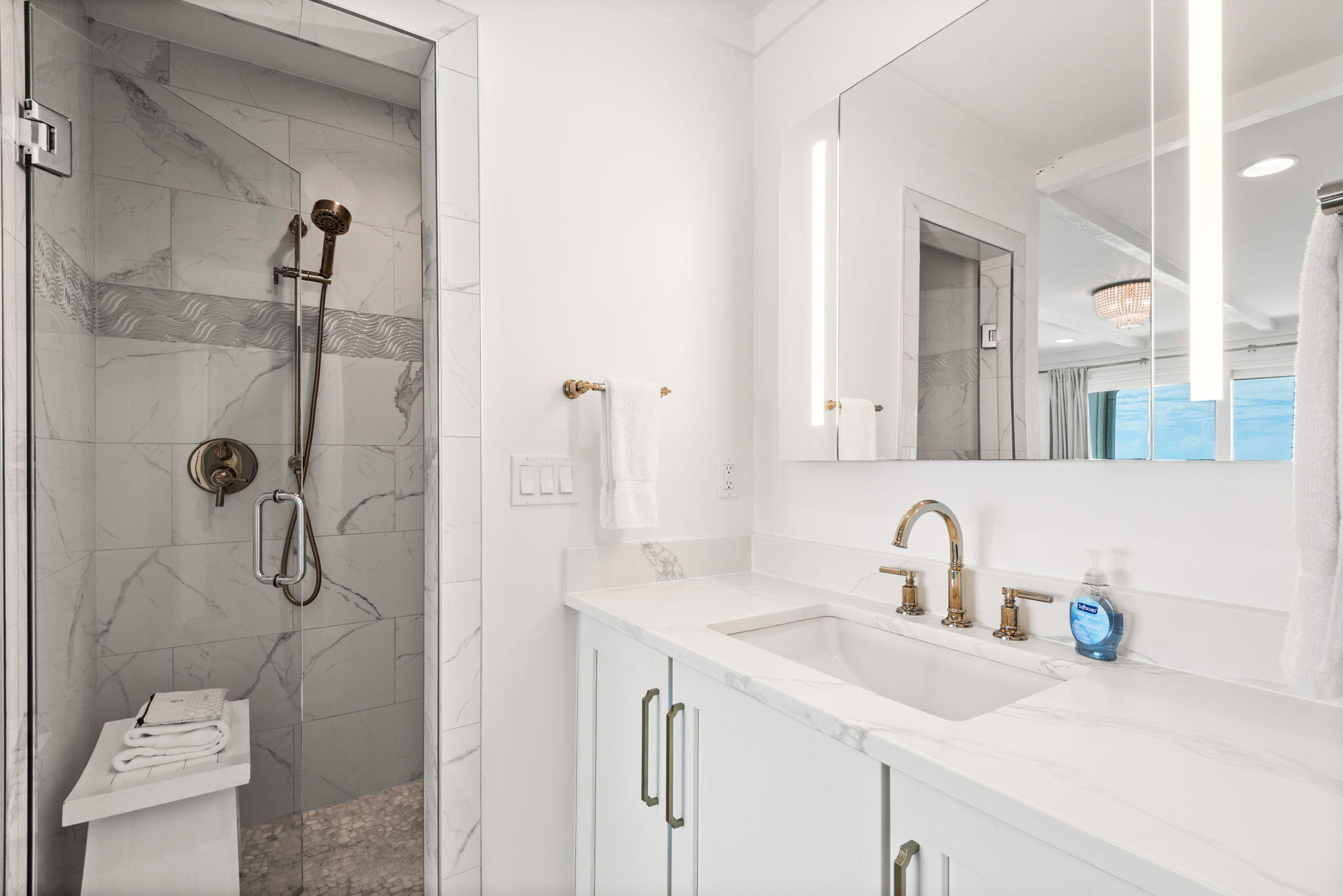 BOOTH BAY T/H - Residential