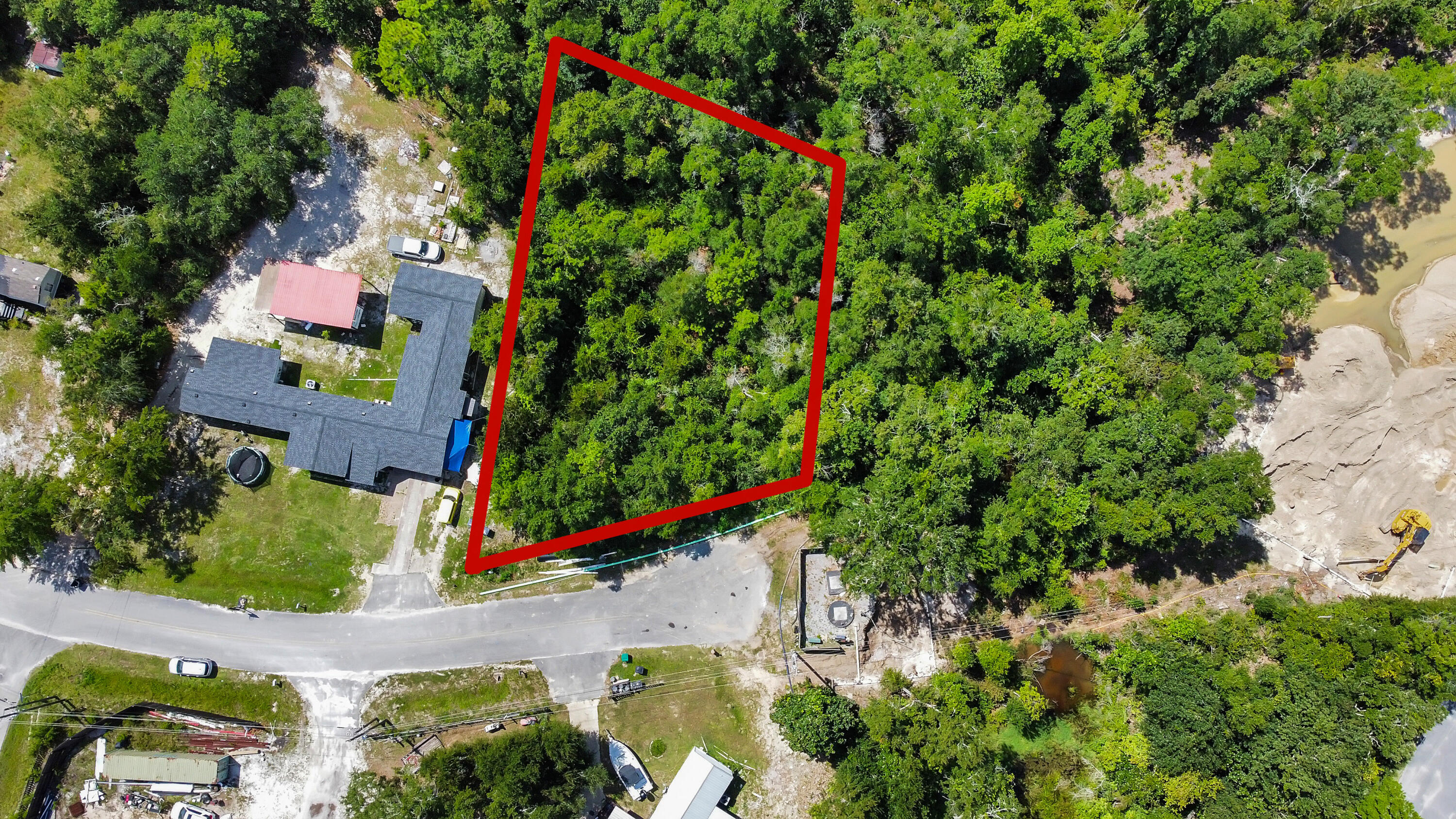 Get Your Building Plans Ready! No HOA.
An incredible opportunity is coming to the market in one of the fastest-growing areas of Freeport, Florida! This 1.2-acre wooded lot is located at the end of a quiet dead-end paved road, offering both privacy and convenience. The area is experiencing tremendous growth, with exciting new commercial development just around the corner. Within approximately one mile, you'll have access to: Hwy 331, A brand-new Aldi grocery store, new gas stations, medical offices and professional commercial suites,  popular restaurants and national food chains. Whether you're looking to build your forever home, purchase land as an investment, or buy and hold vacant property in a rapidly appreciating area, this parcel offers outstanding potential.