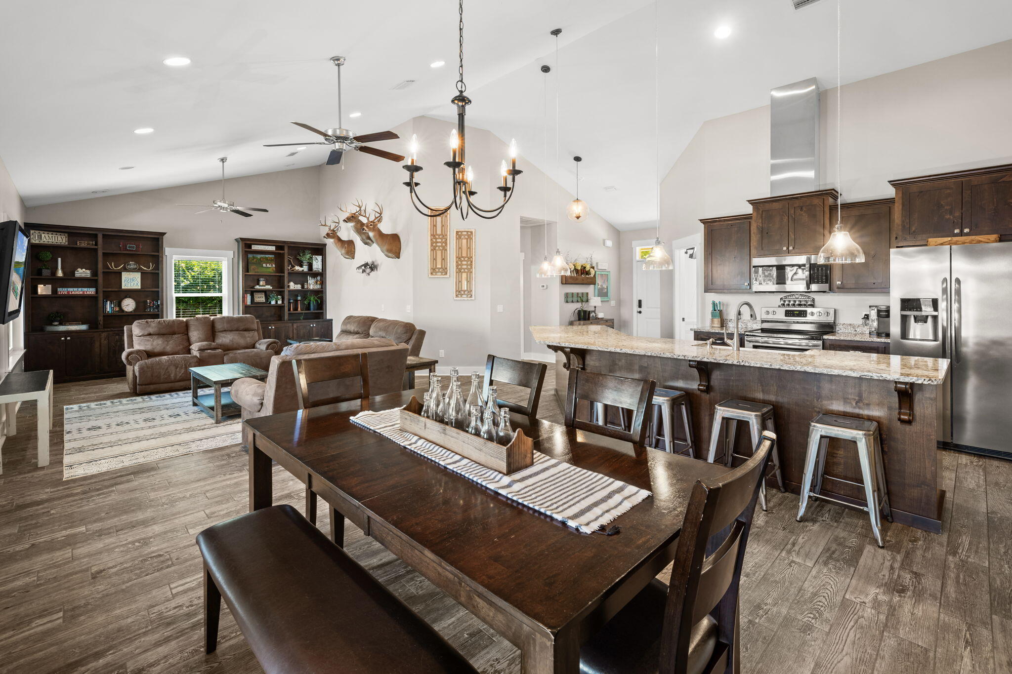 NO RECORDED SUBDIVISION - Residential