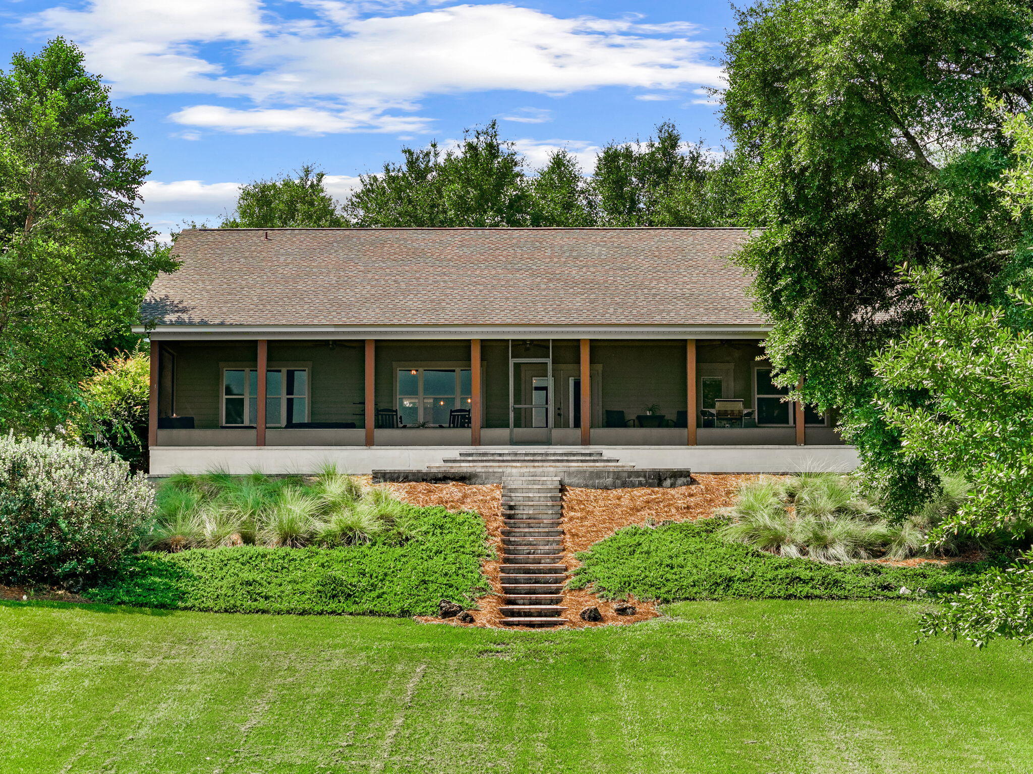 NO RECORDED SUBDIVISION - Residential