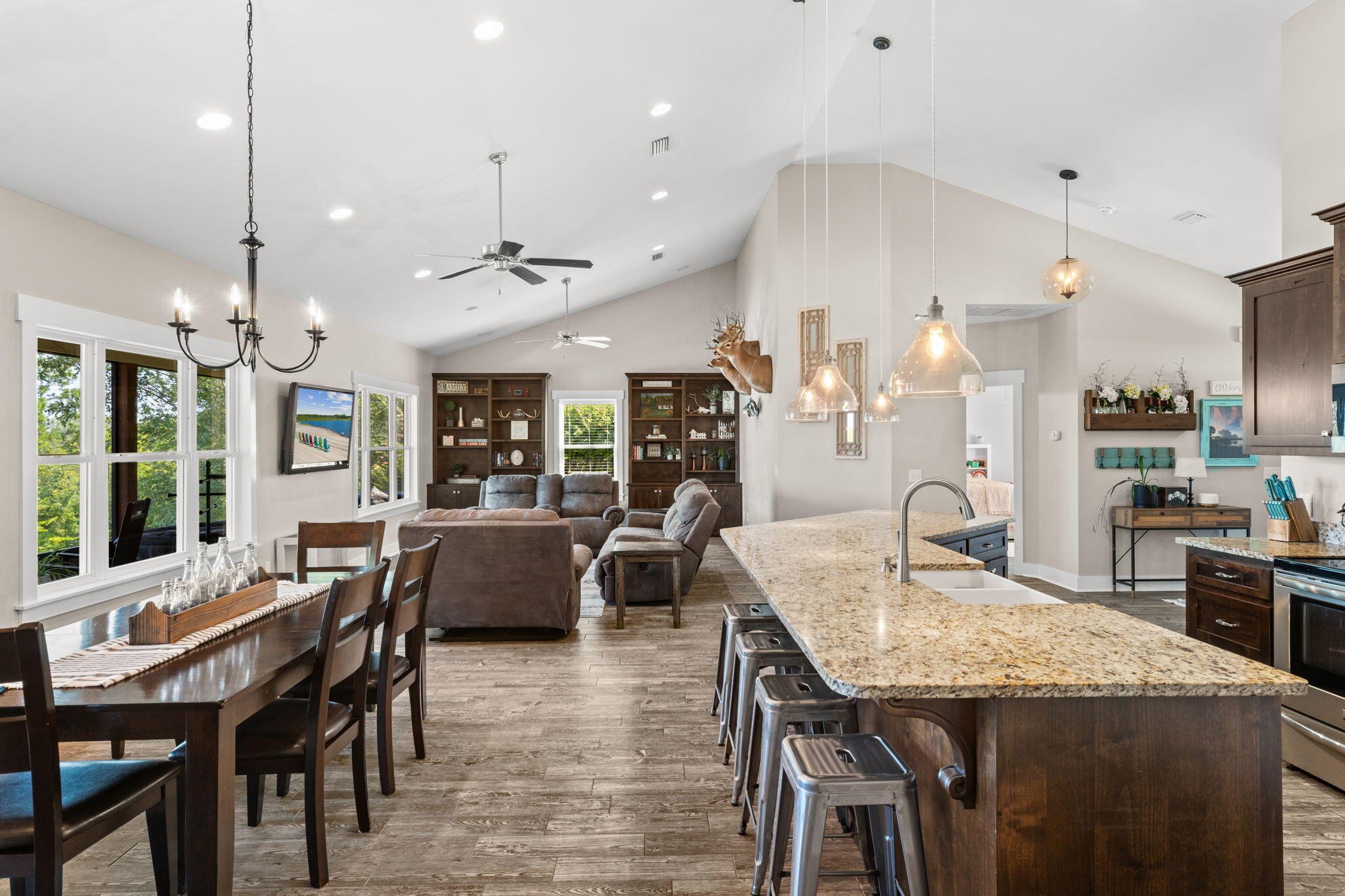 NO RECORDED SUBDIVISION - Residential