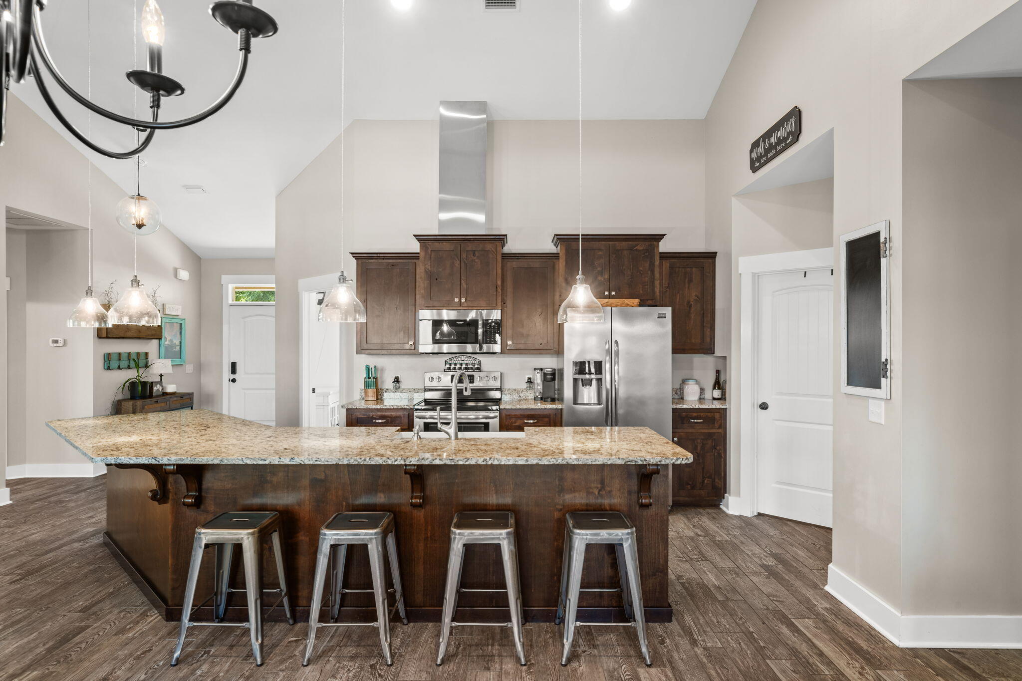 NO RECORDED SUBDIVISION - Residential