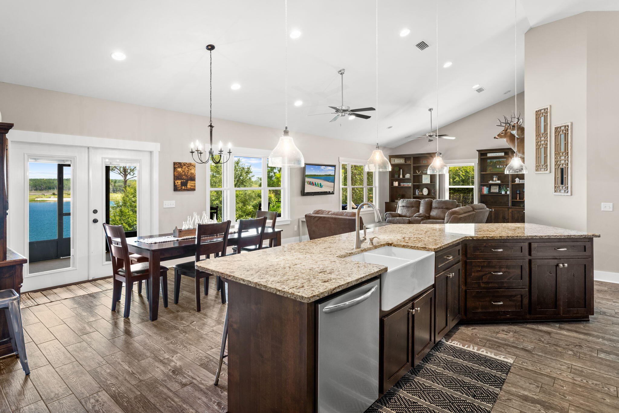 NO RECORDED SUBDIVISION - Residential
