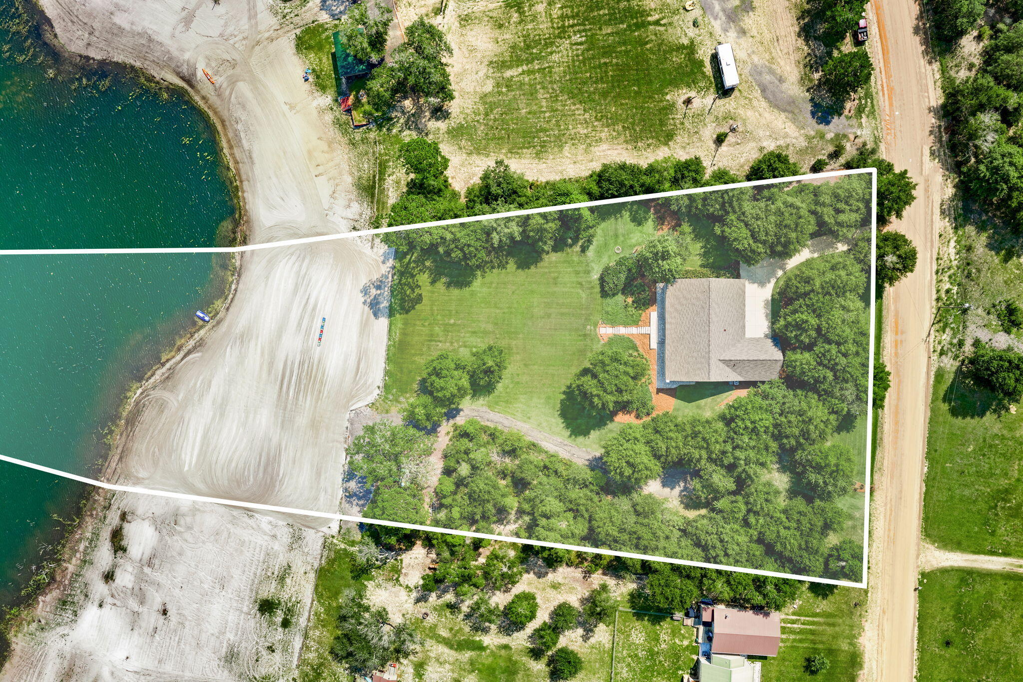 NO RECORDED SUBDIVISION - Residential